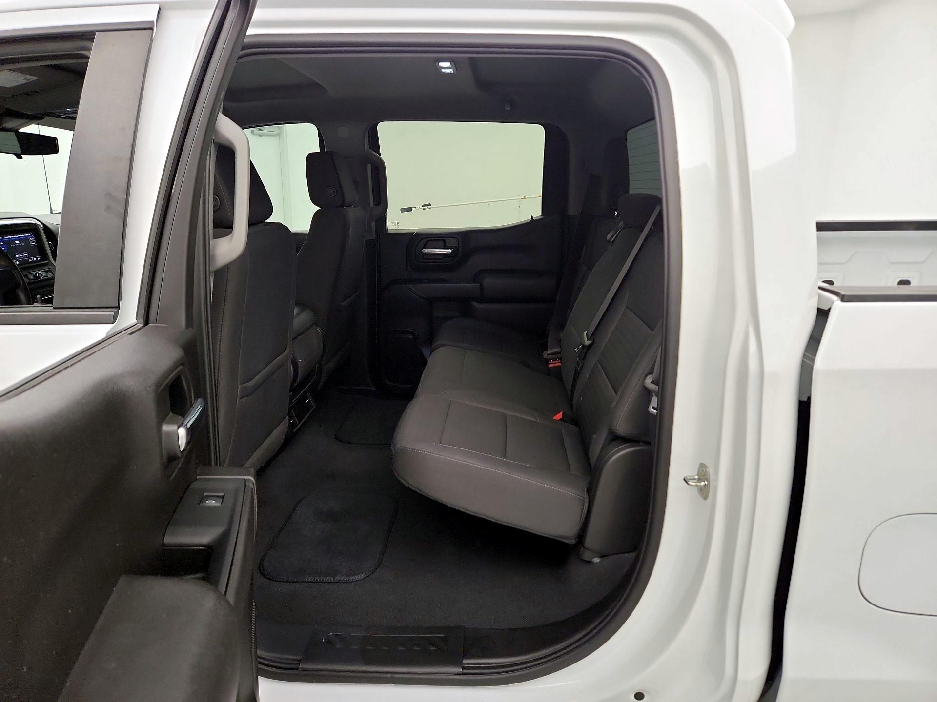 Thumbnail: 2022 Chevrolet Silverado 1500 - 19