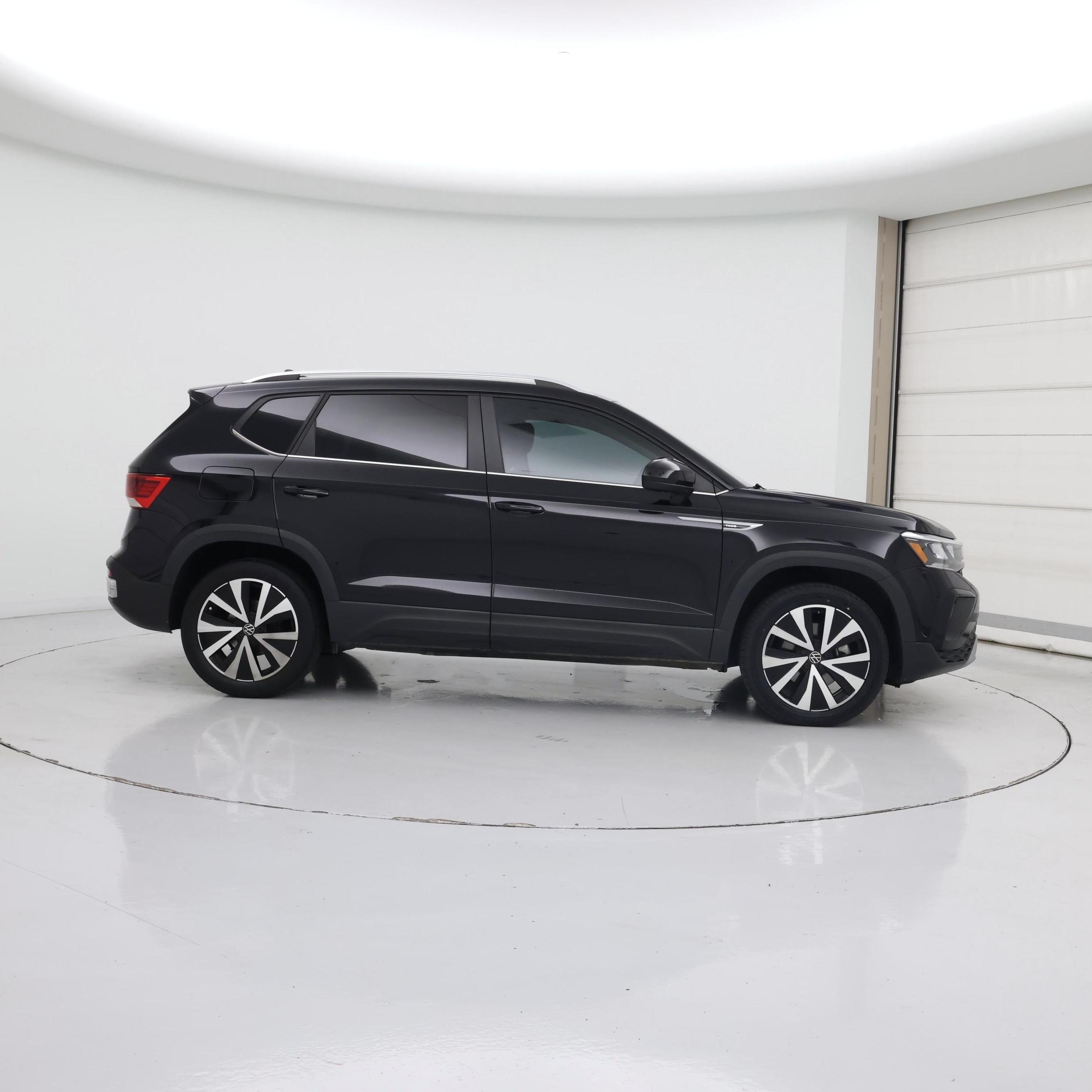 Thumbnail: 2022 Volkswagen Taos - 7