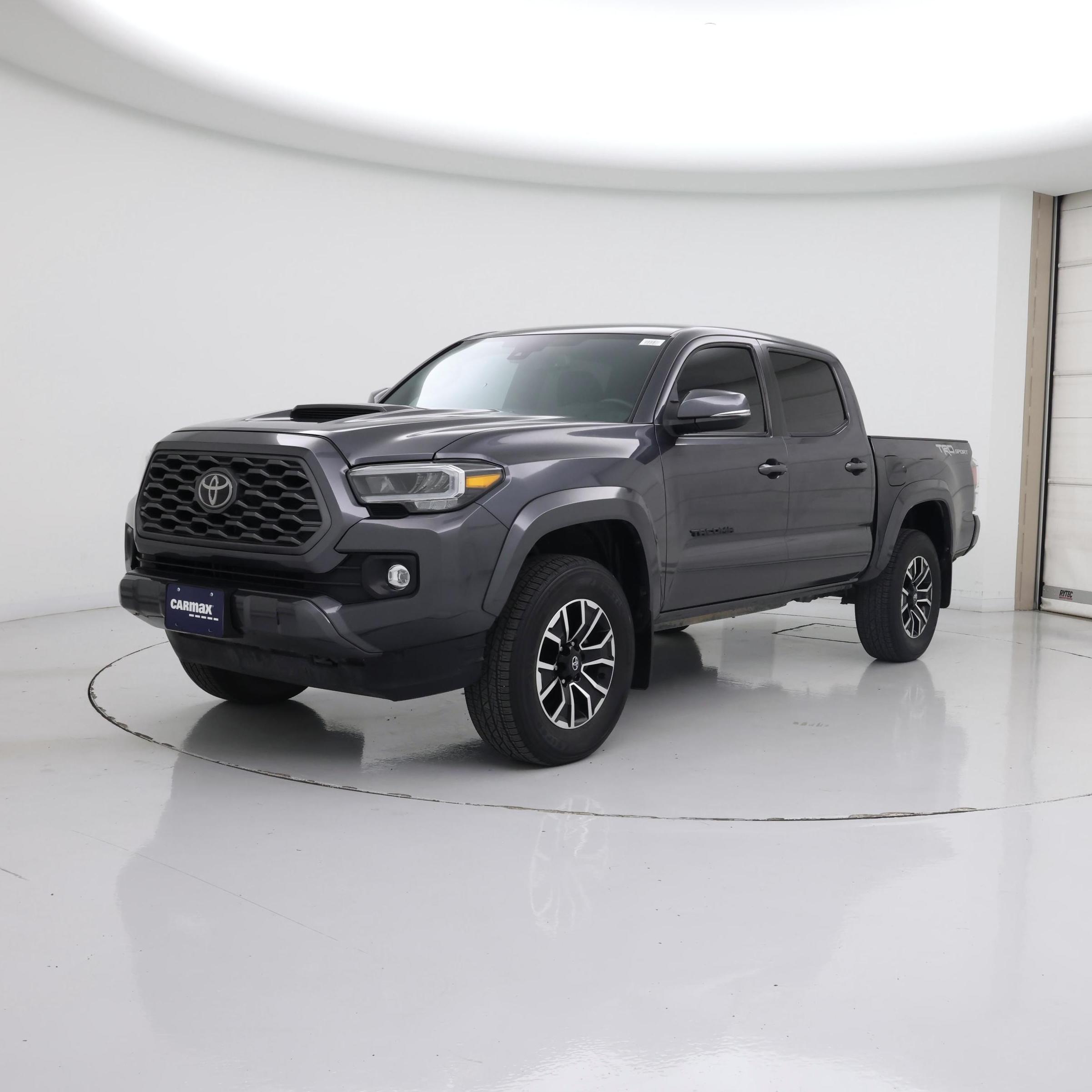 Thumbnail: 2023 Toyota Tacoma - 4