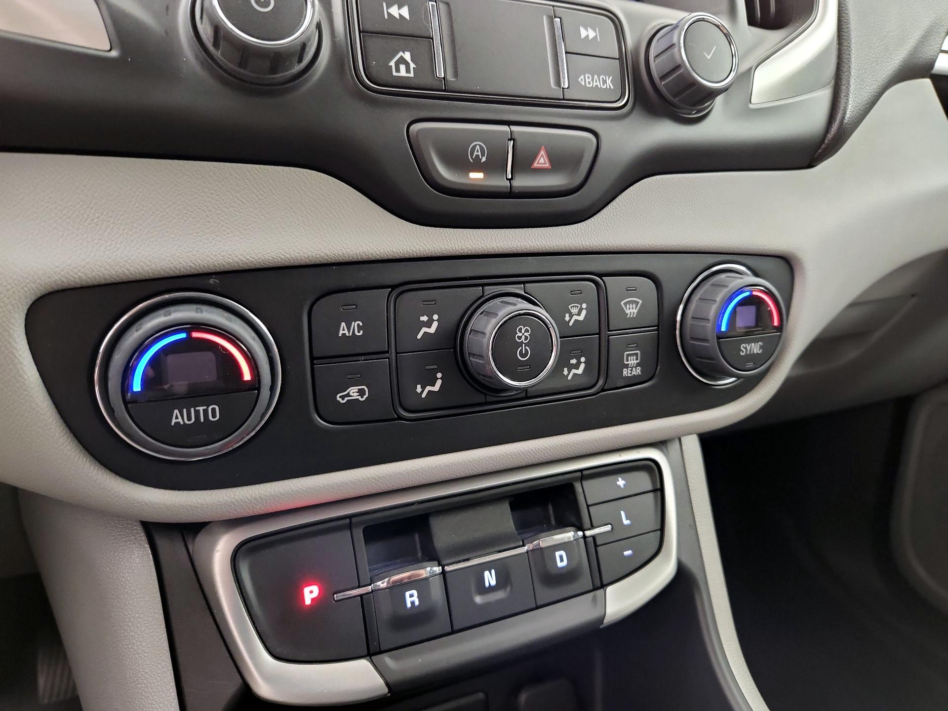 Thumbnail: 2023 GMC Terrain - 16