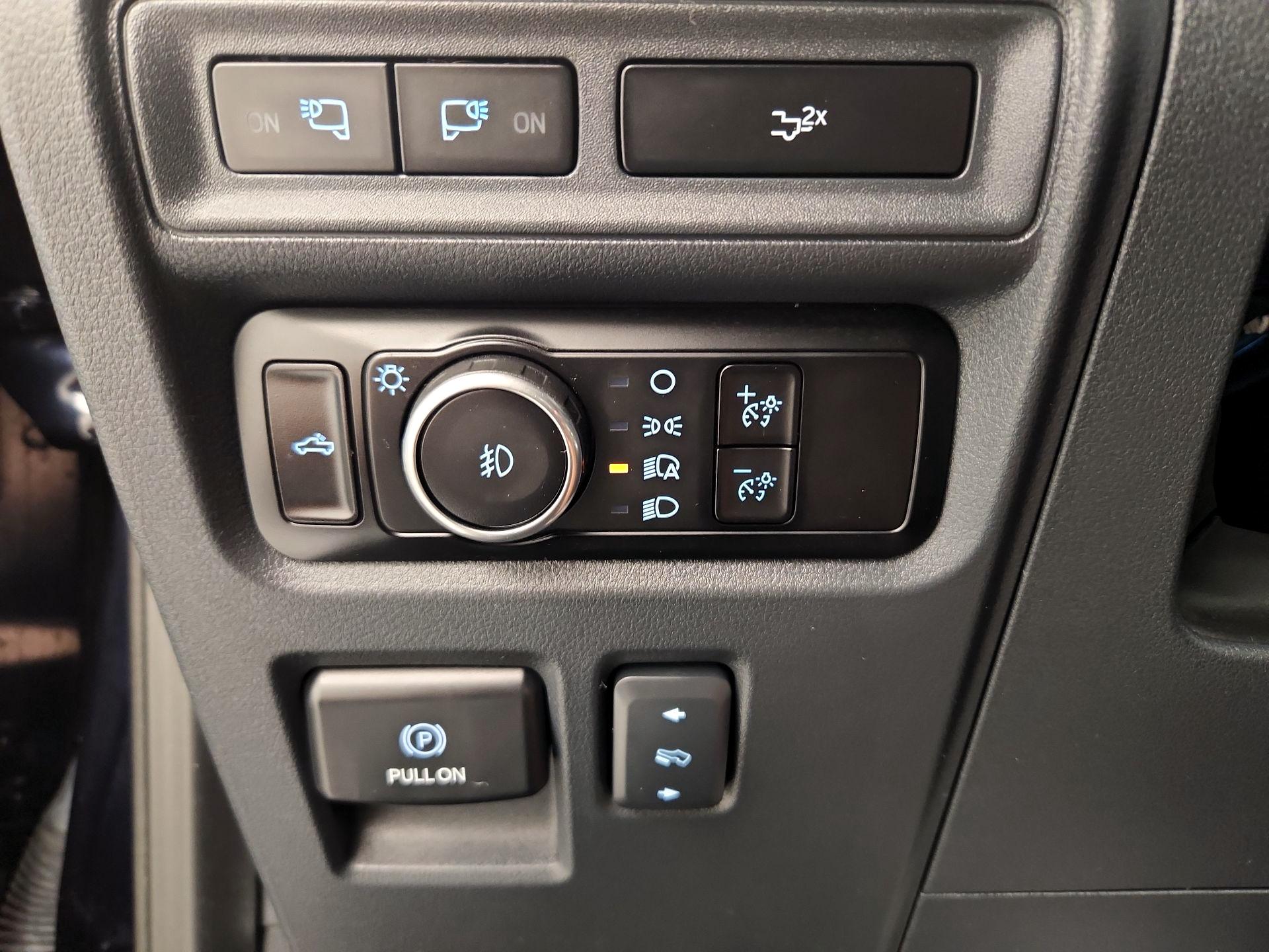 Thumbnail: 2023 Ford F-150 - 13