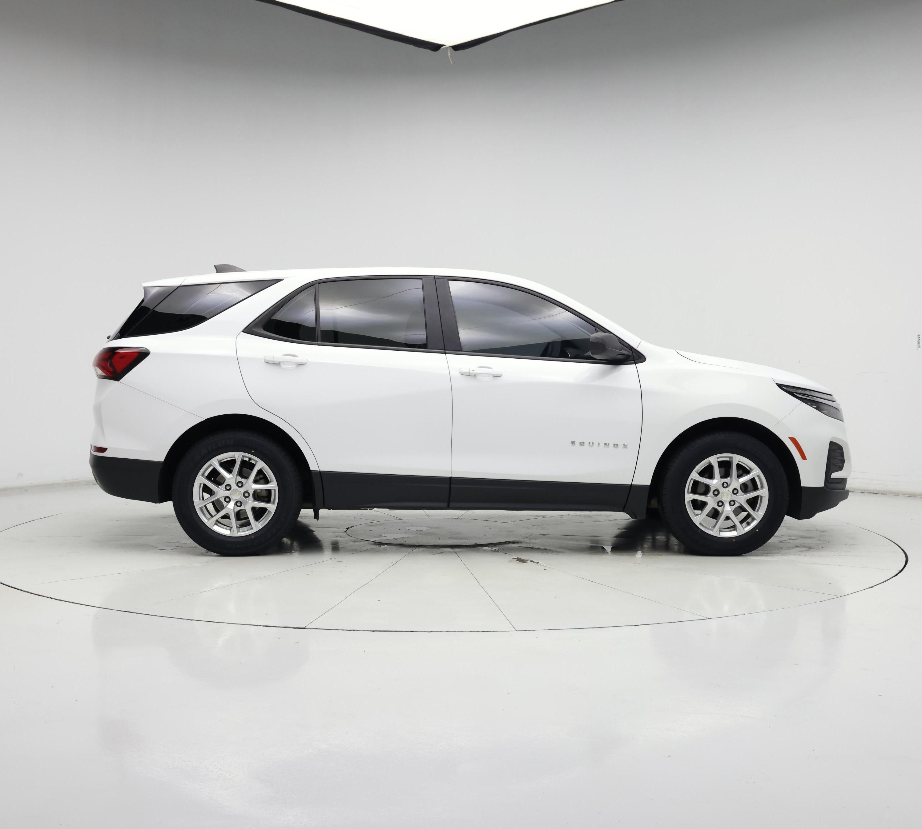 Thumbnail: 2022 Chevrolet Equinox - 7