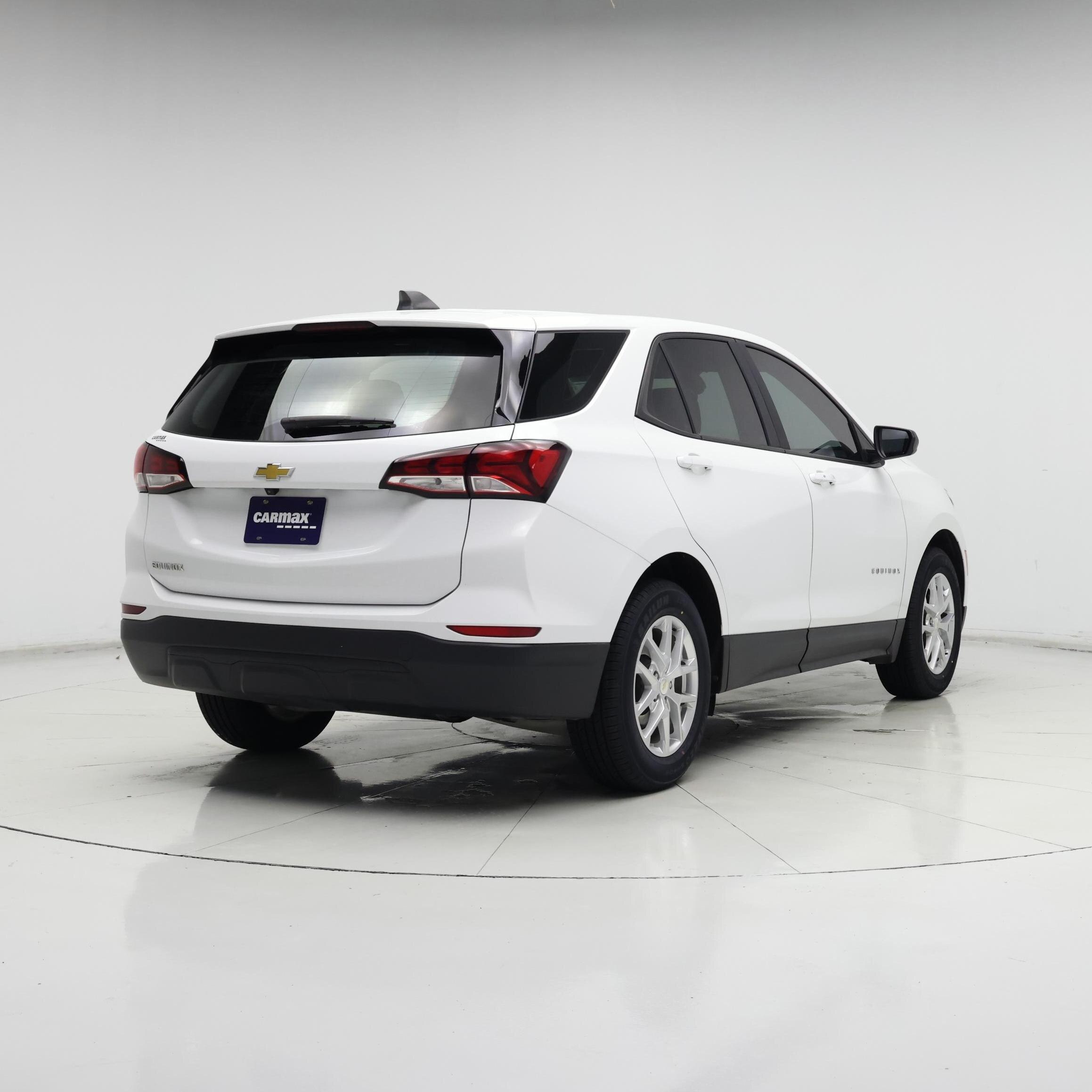 Thumbnail: 2022 Chevrolet Equinox - 8