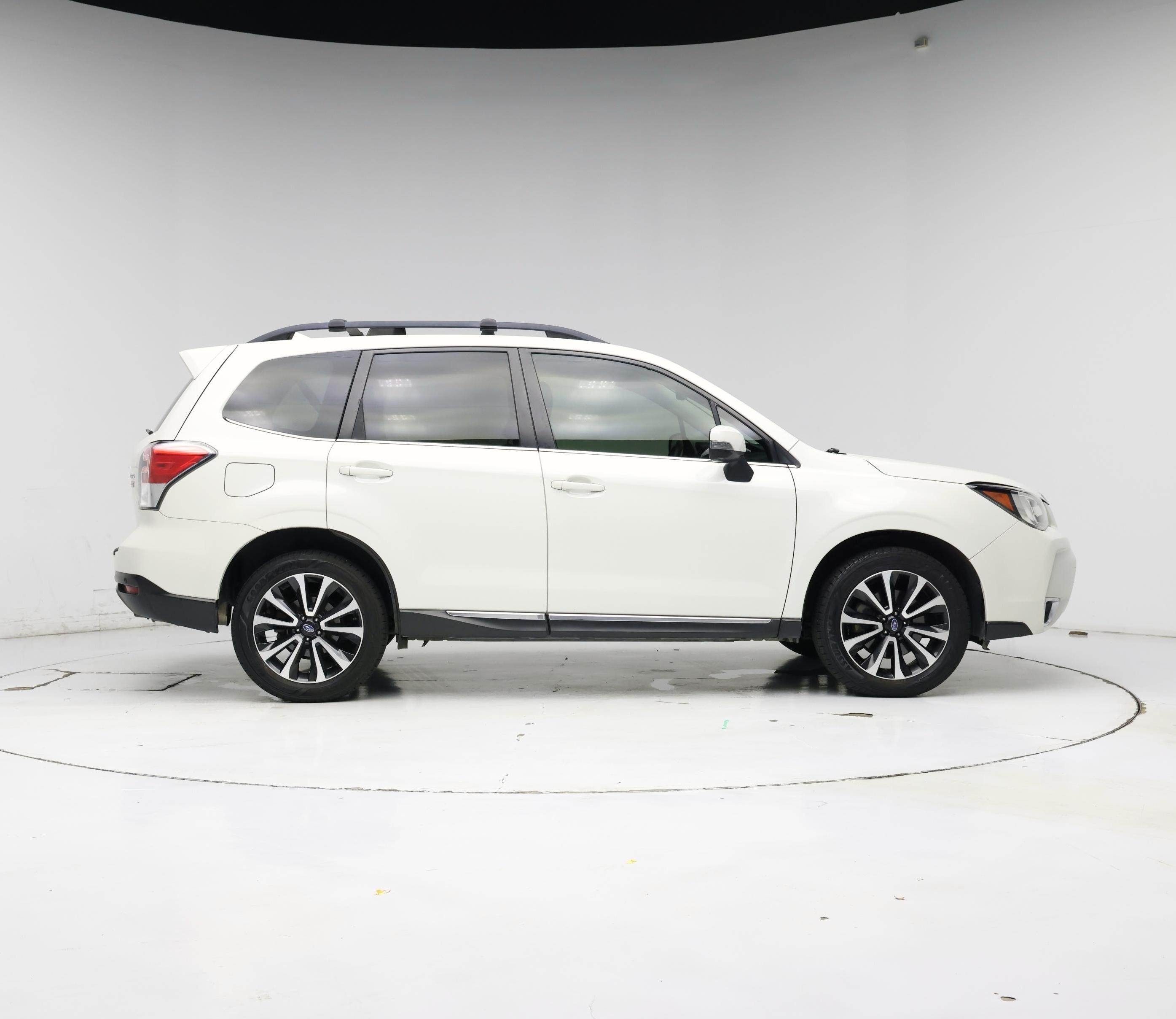 Thumbnail: 2017 Subaru Forester - 7