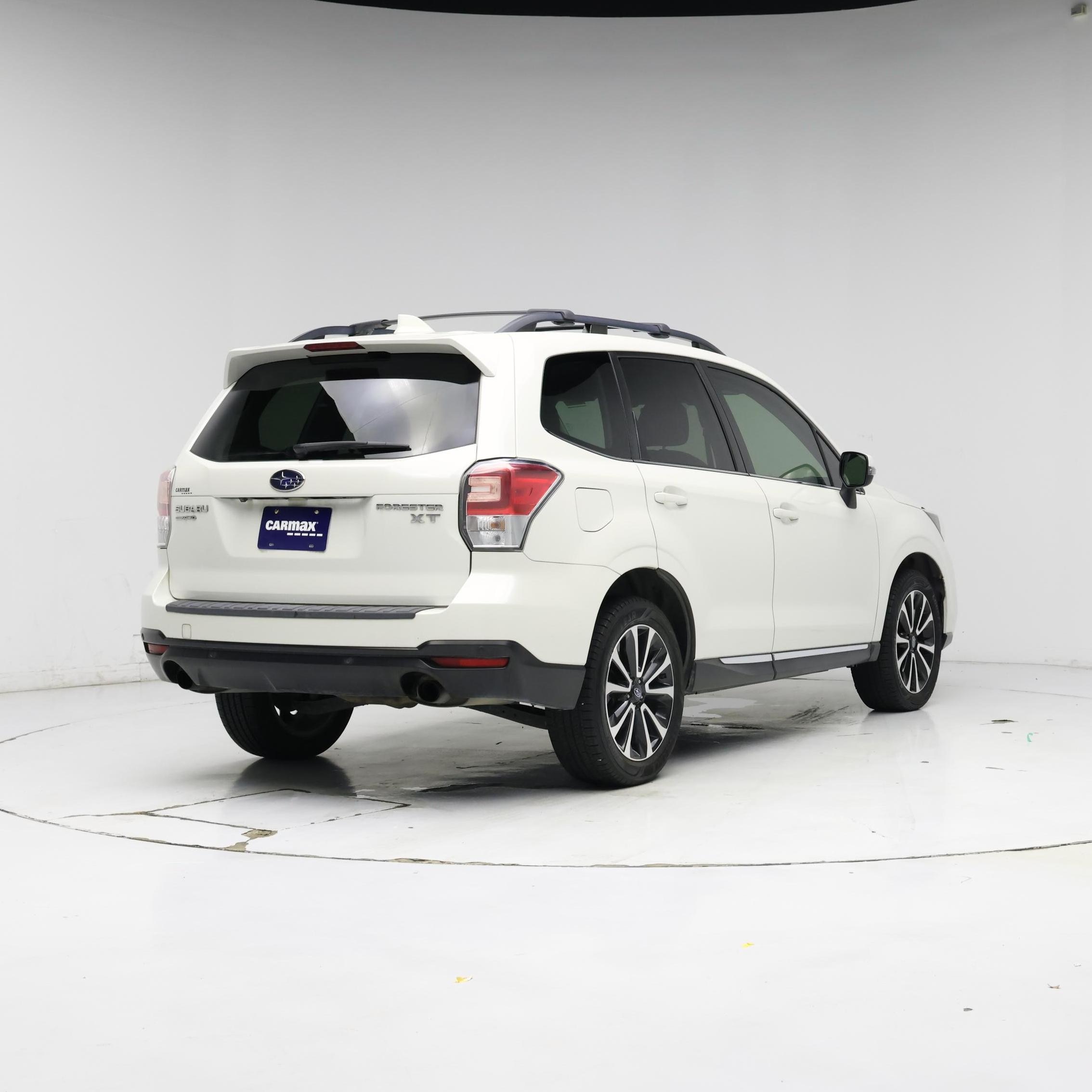 Thumbnail: 2017 Subaru Forester - 8