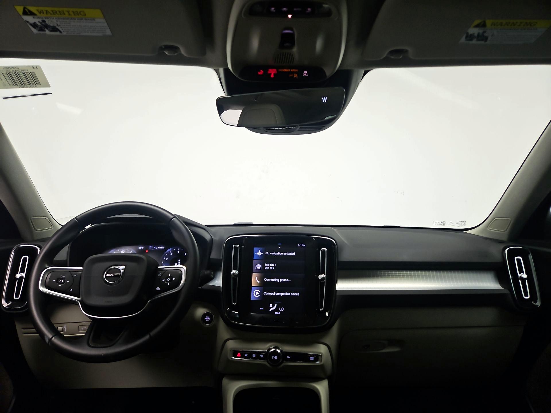 Thumbnail: 2020 Volvo XC40 - 9