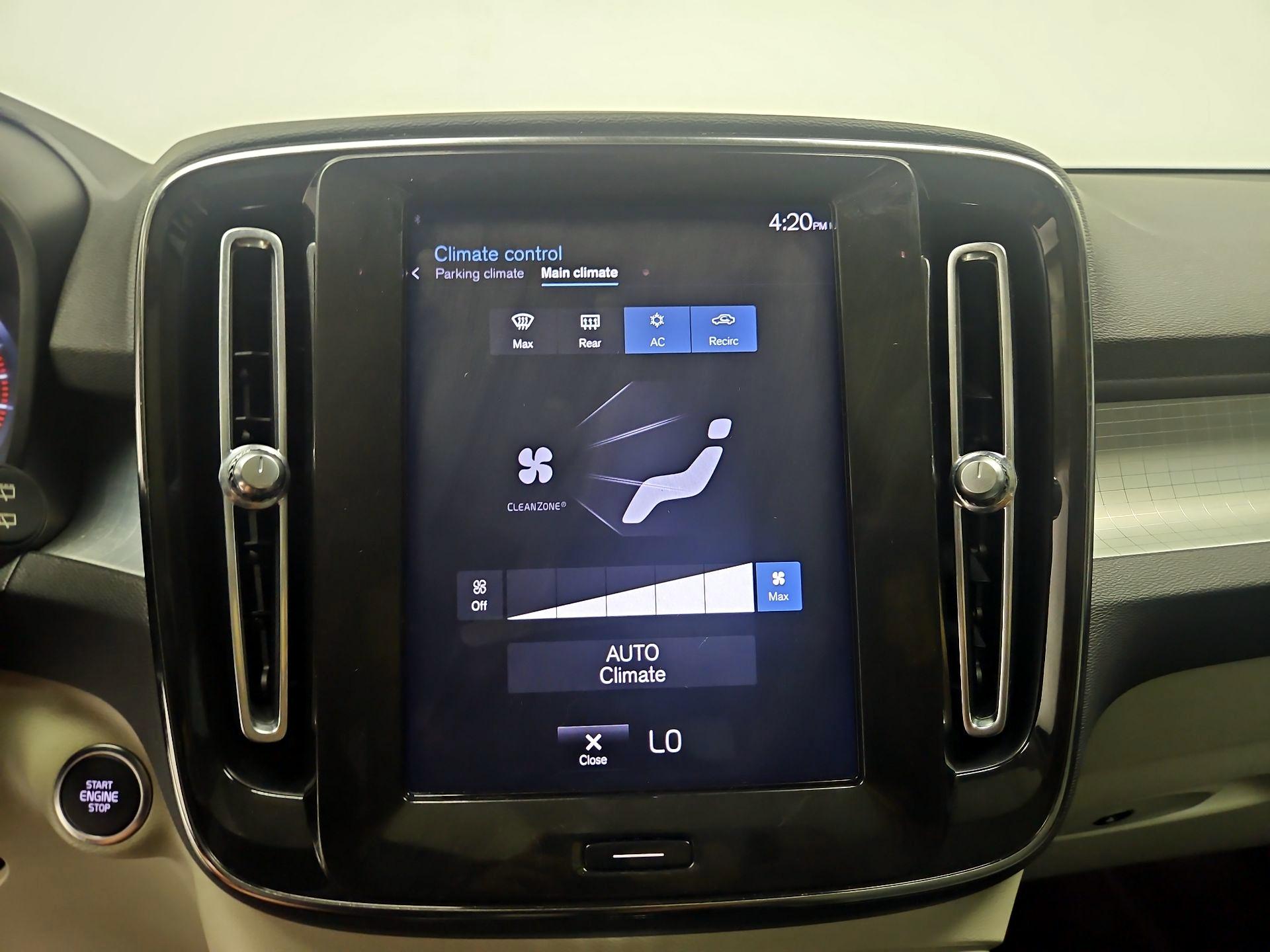 Thumbnail: 2020 Volvo XC40 - 15