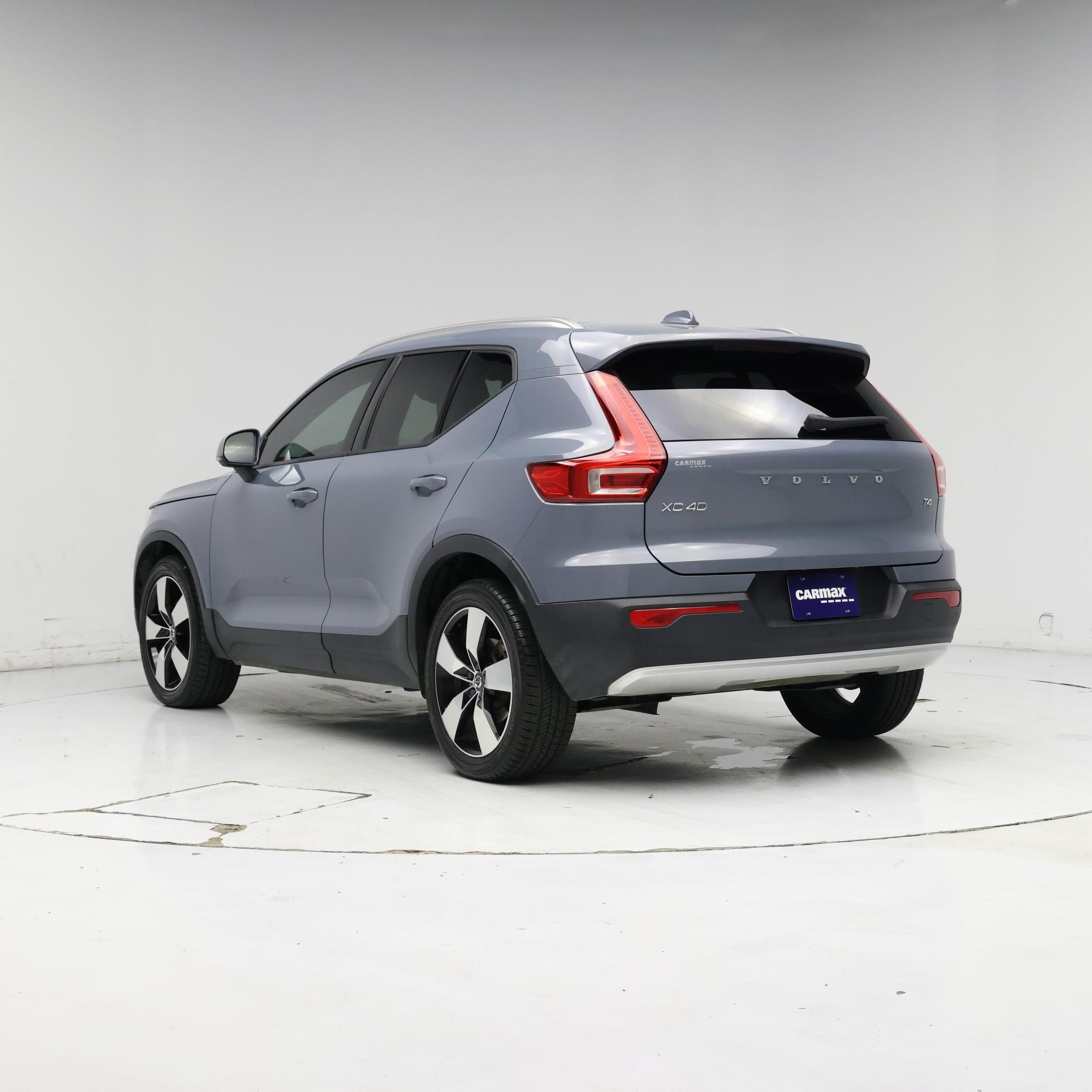Thumbnail: 2020 Volvo XC40 - 2