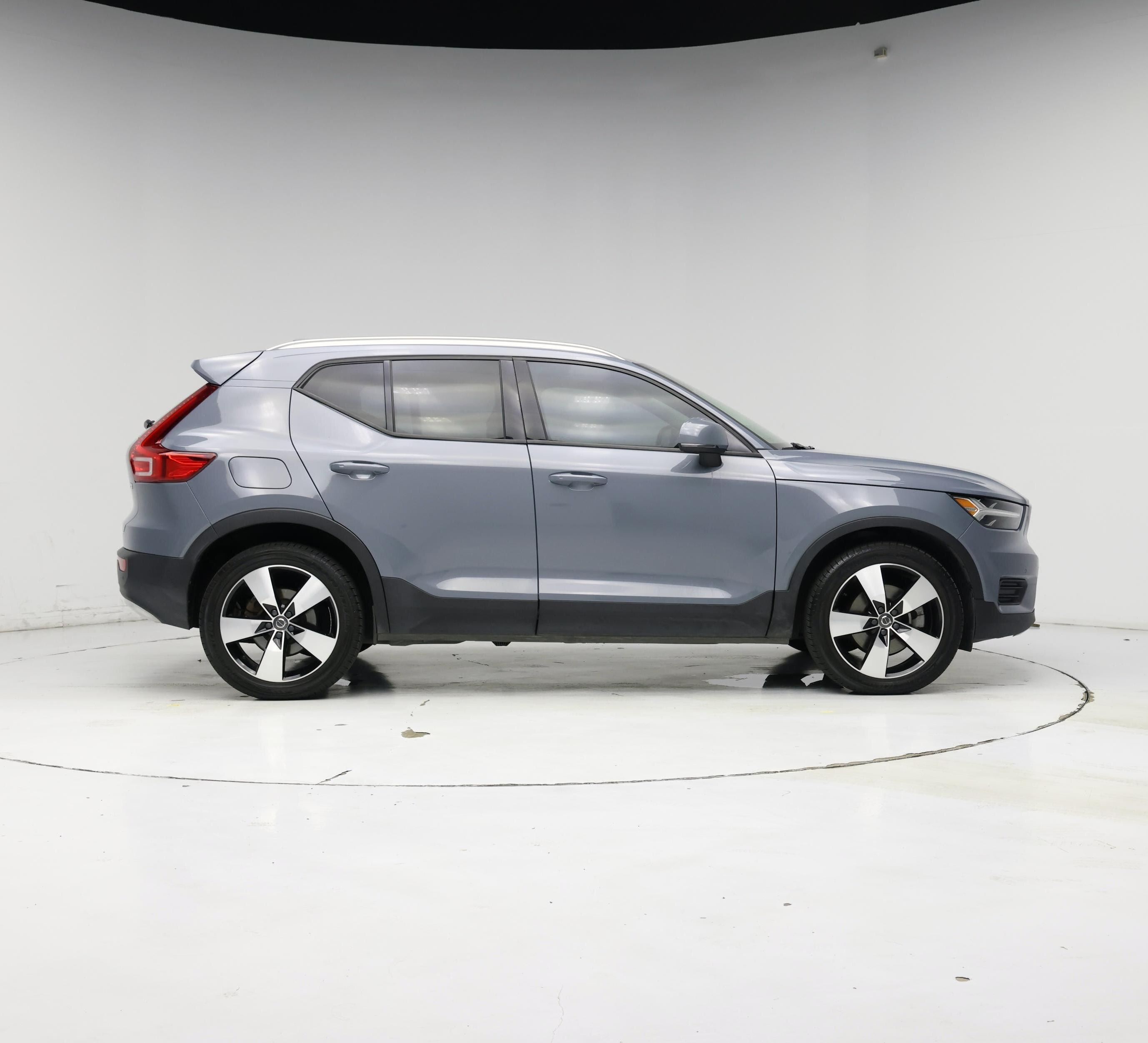 Thumbnail: 2020 Volvo XC40 - 7