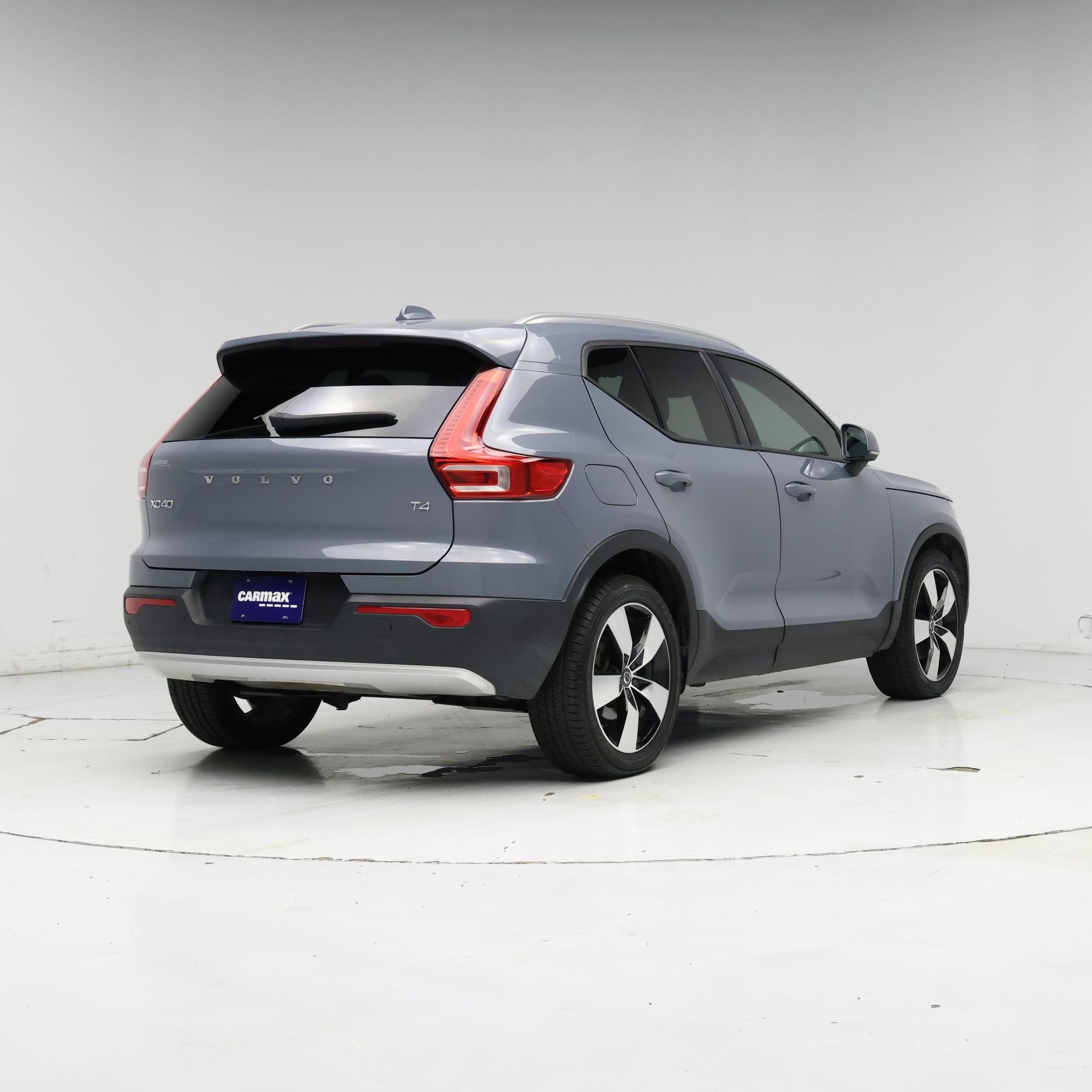Thumbnail: 2020 Volvo XC40 - 8