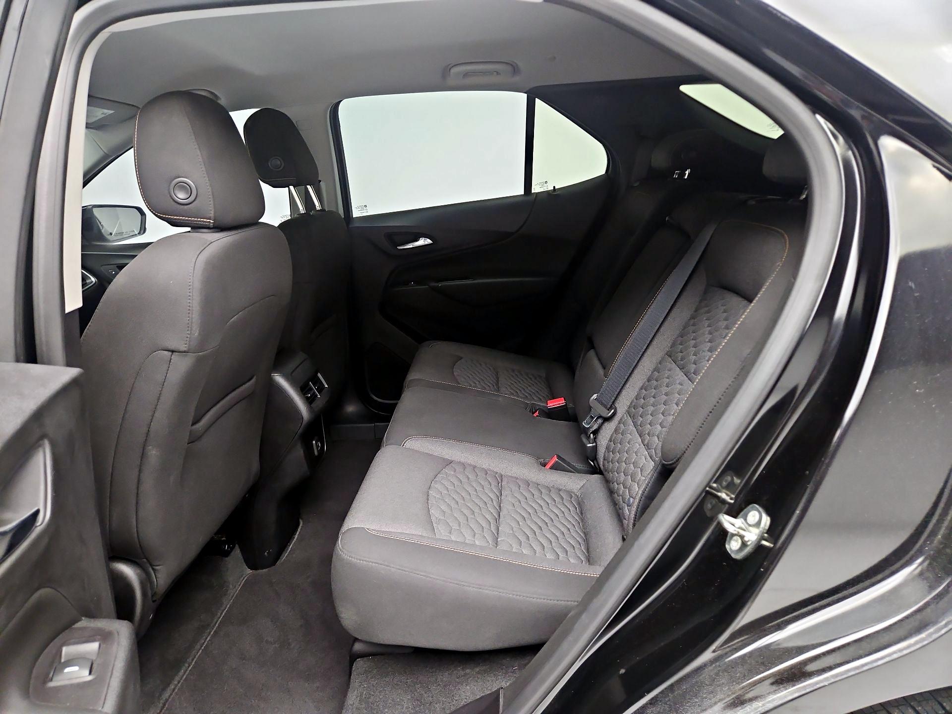 Thumbnail: 2019 Chevrolet Equinox - 17