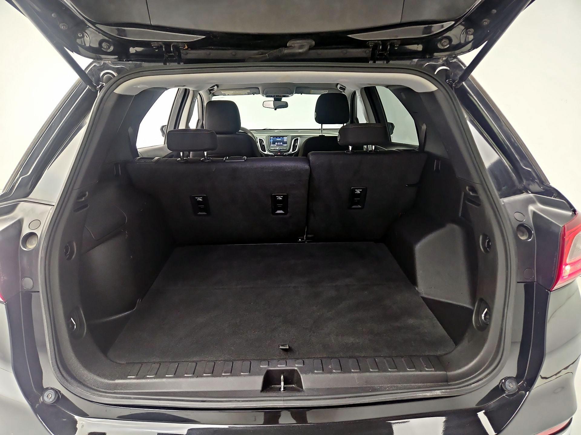 Thumbnail: 2019 Chevrolet Equinox - 18