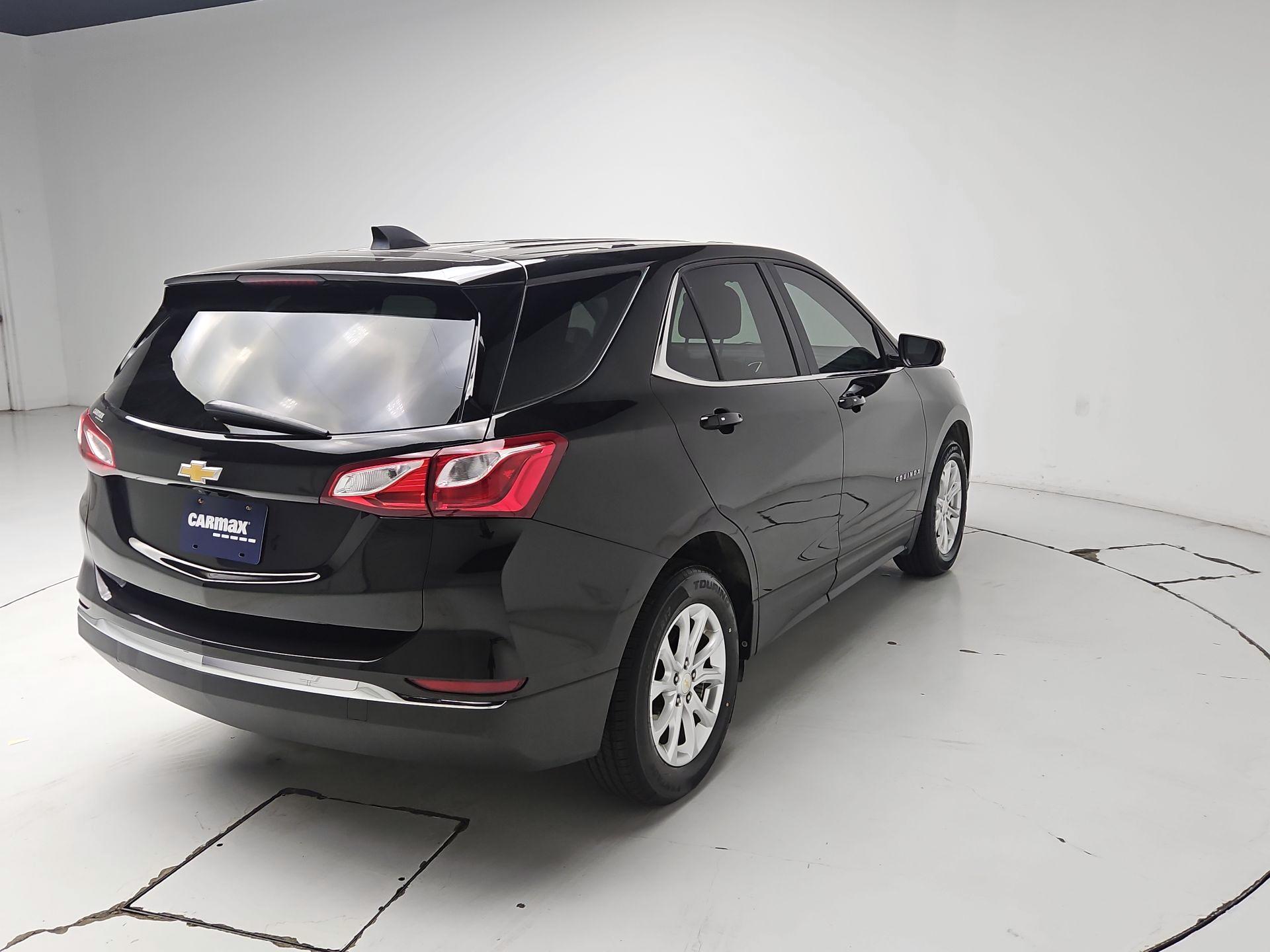 Thumbnail: 2019 Chevrolet Equinox - 5