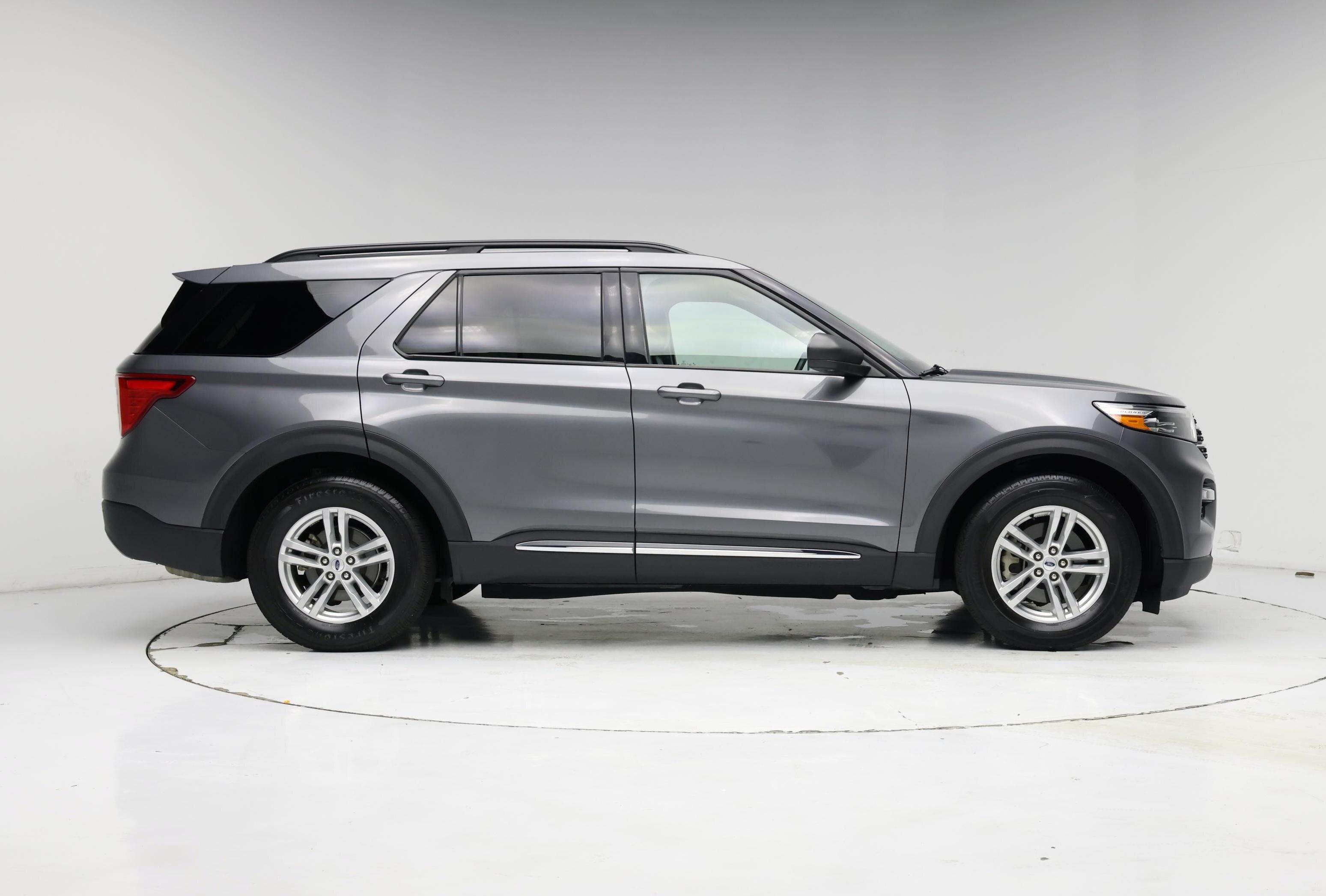 Thumbnail: 2023 Ford Explorer - 7