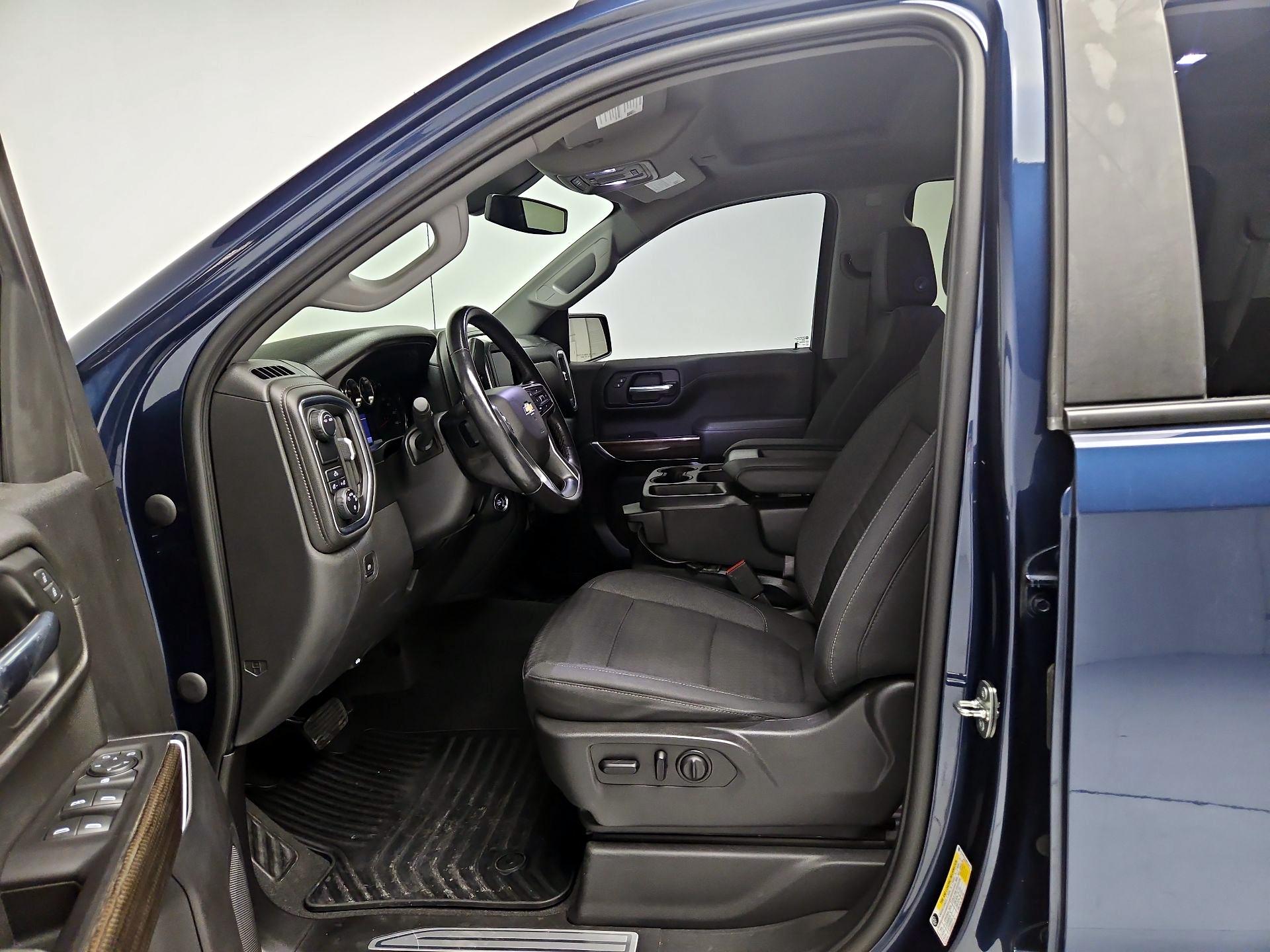 Thumbnail: 2021 Chevrolet Silverado 1500 - 11