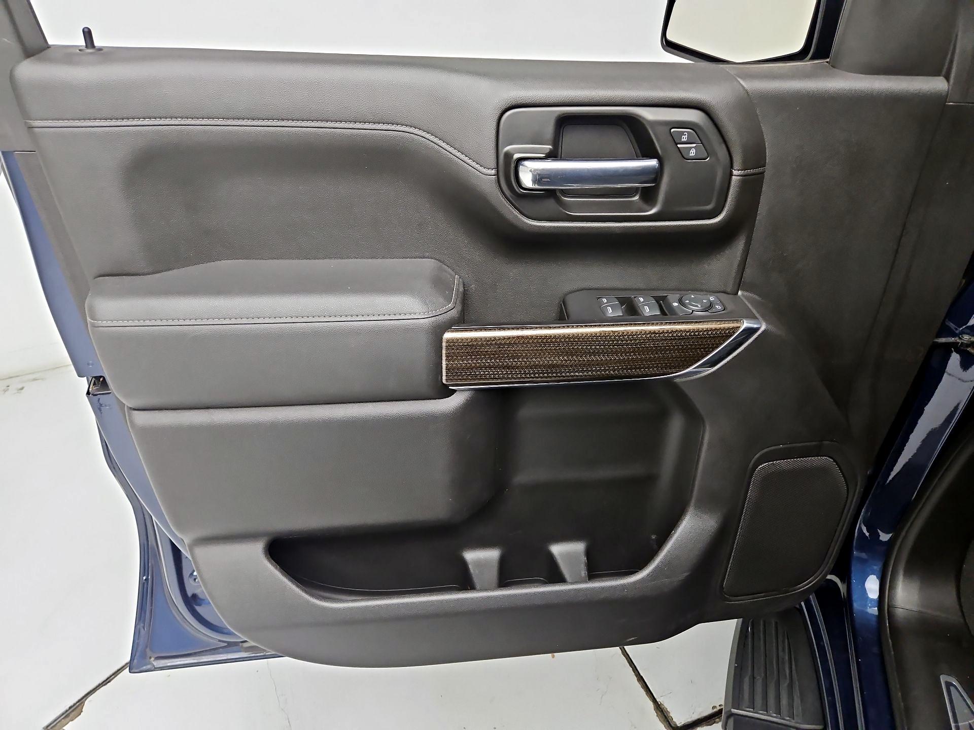 Thumbnail: 2021 Chevrolet Silverado 1500 - 12