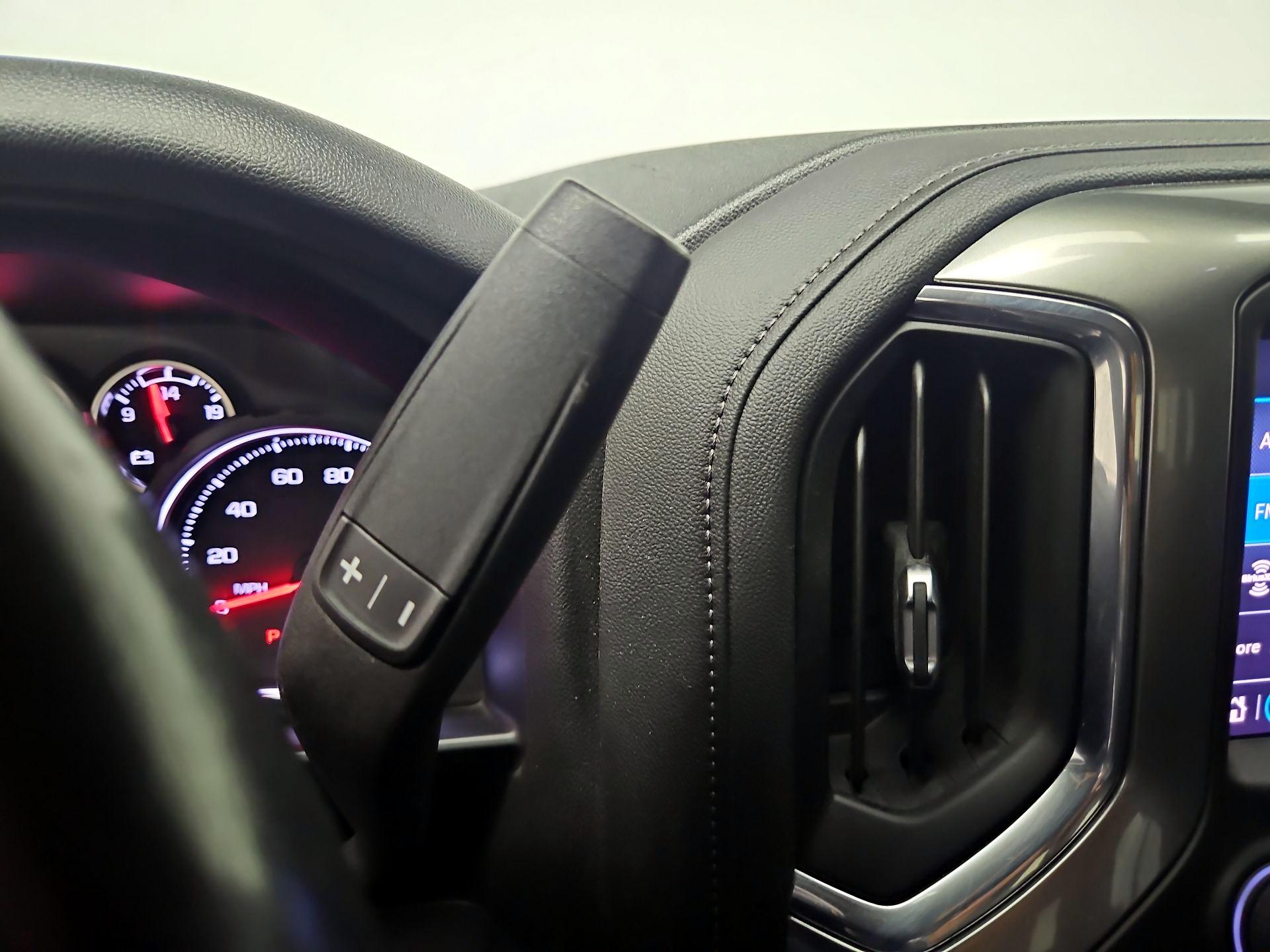 Thumbnail: 2021 Chevrolet Silverado 1500 - 17