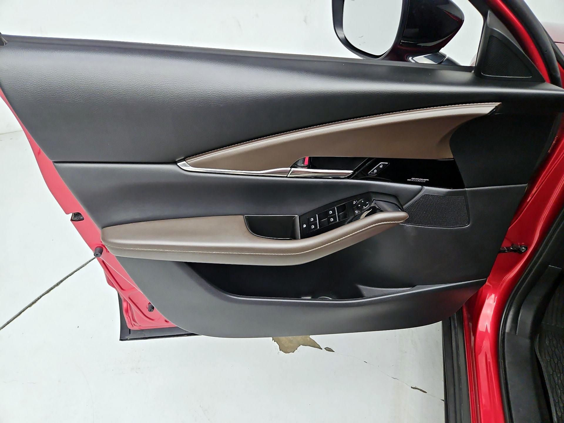 Thumbnail: 2023 Mazda CX-30 - 12