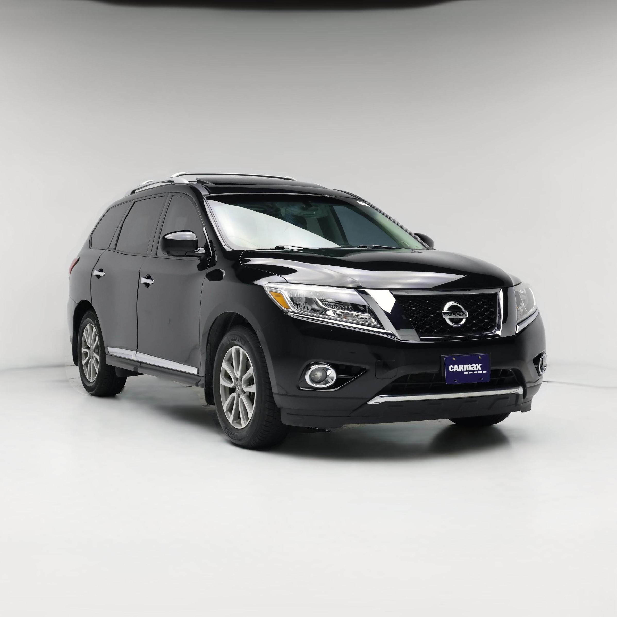 Thumbnail: 2016 Nissan Pathfinder - 1