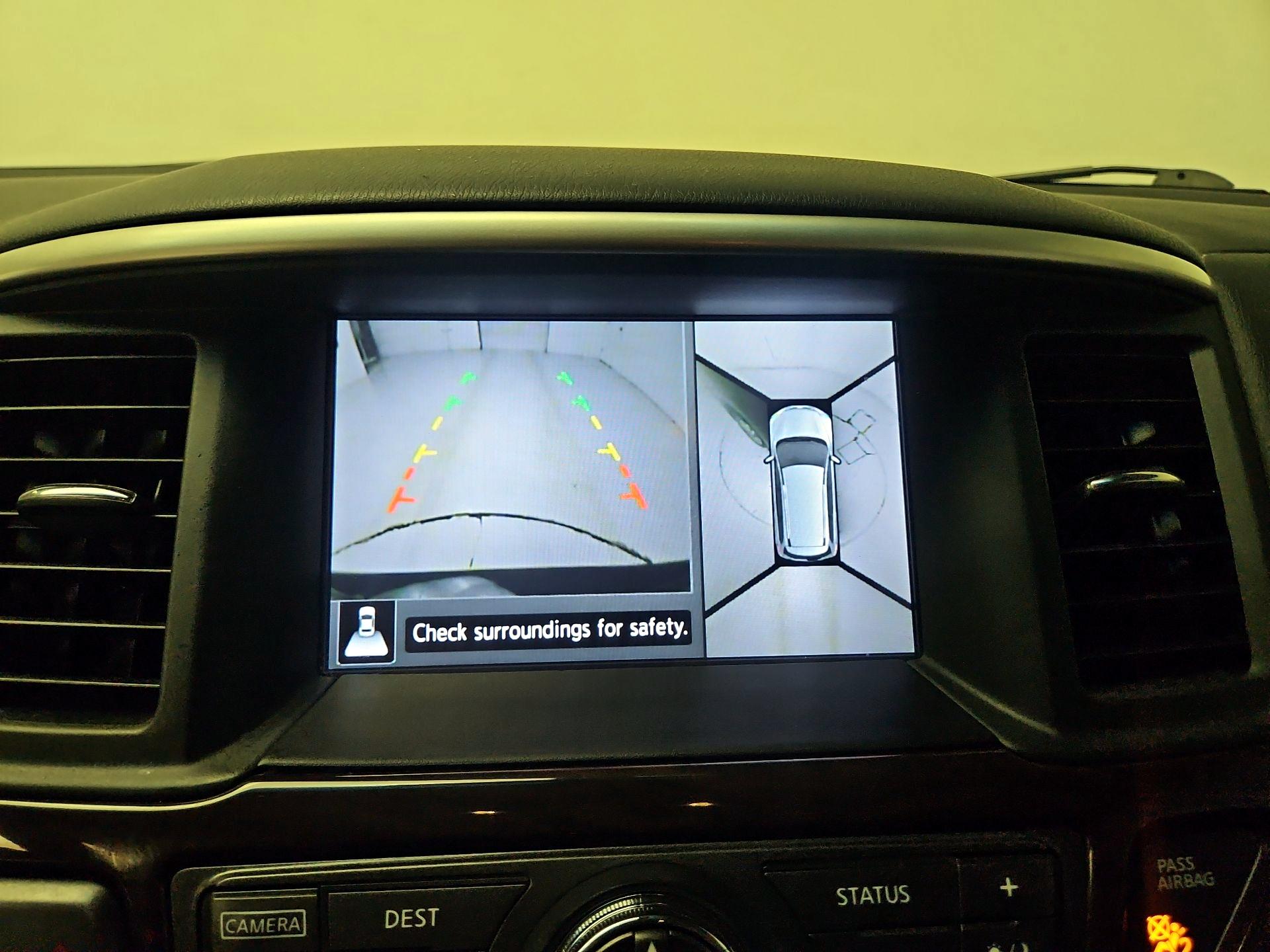 Thumbnail: 2016 Nissan Pathfinder - 15