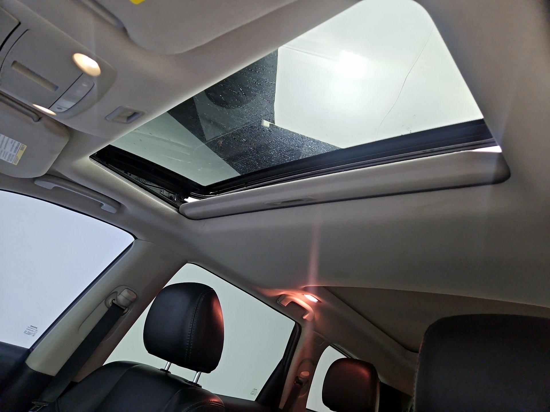 Thumbnail: 2016 Nissan Pathfinder - 20