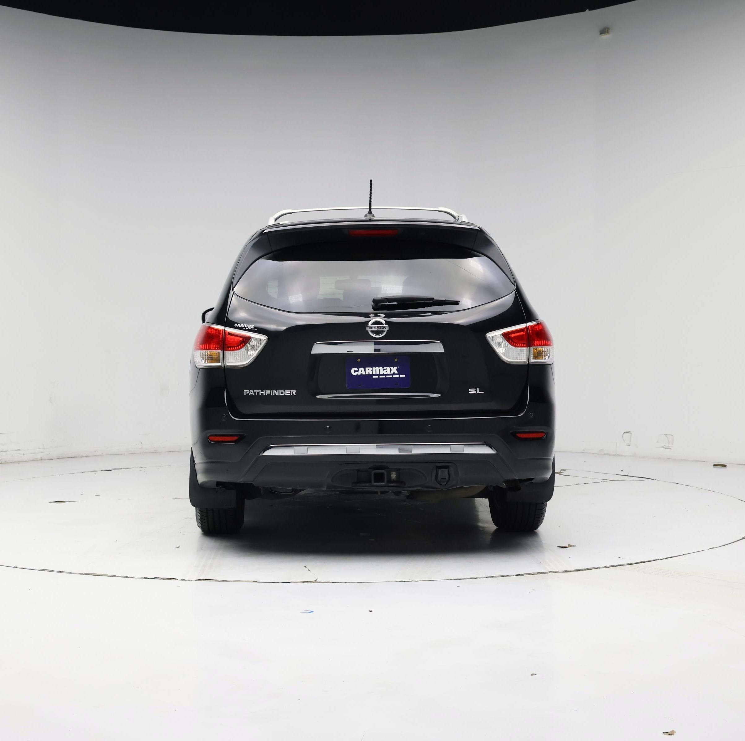 Thumbnail: 2016 Nissan Pathfinder - 6