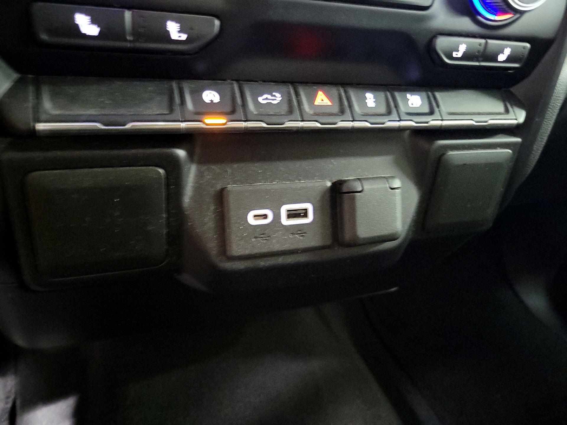 Thumbnail: 2021 GMC Sierra 1500 - 18