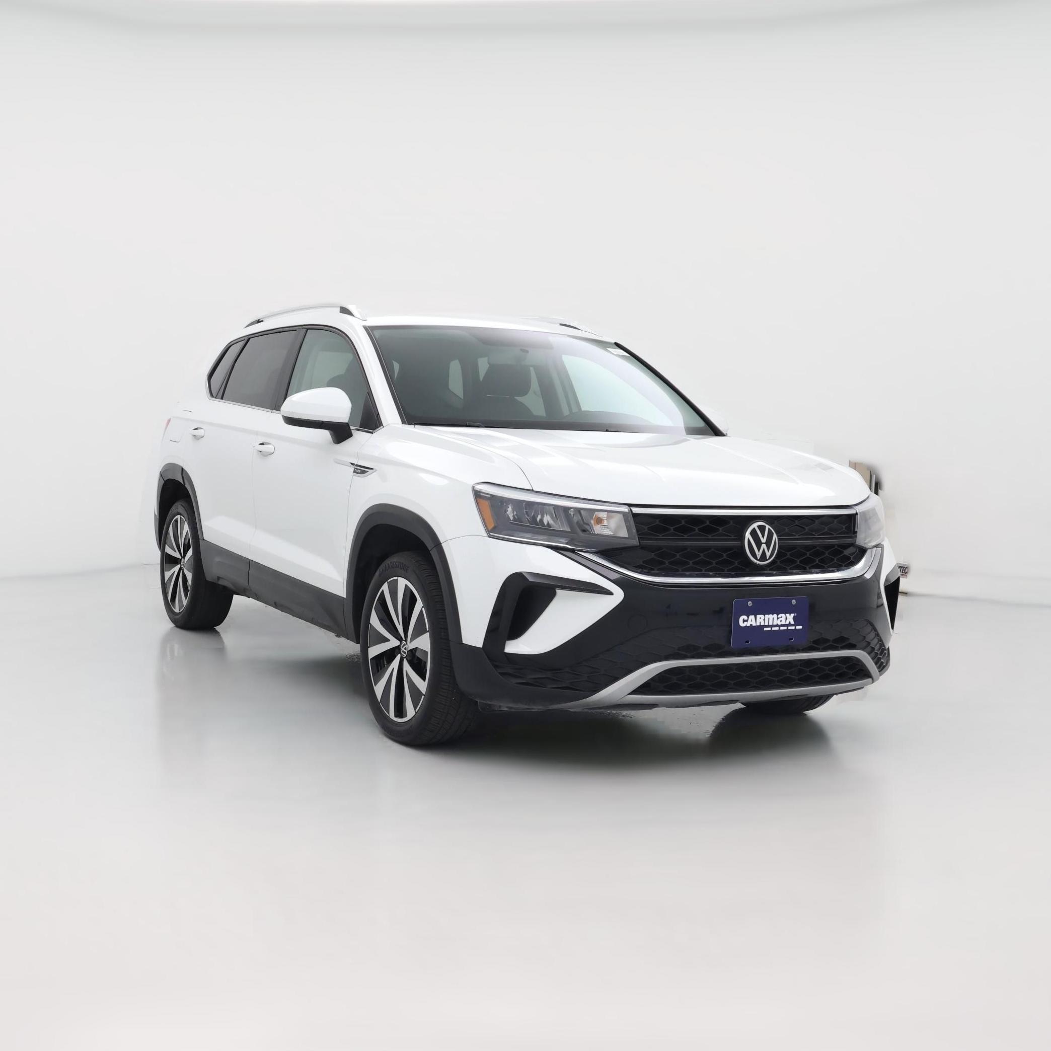 Thumbnail: 2022 Volkswagen Taos - 1