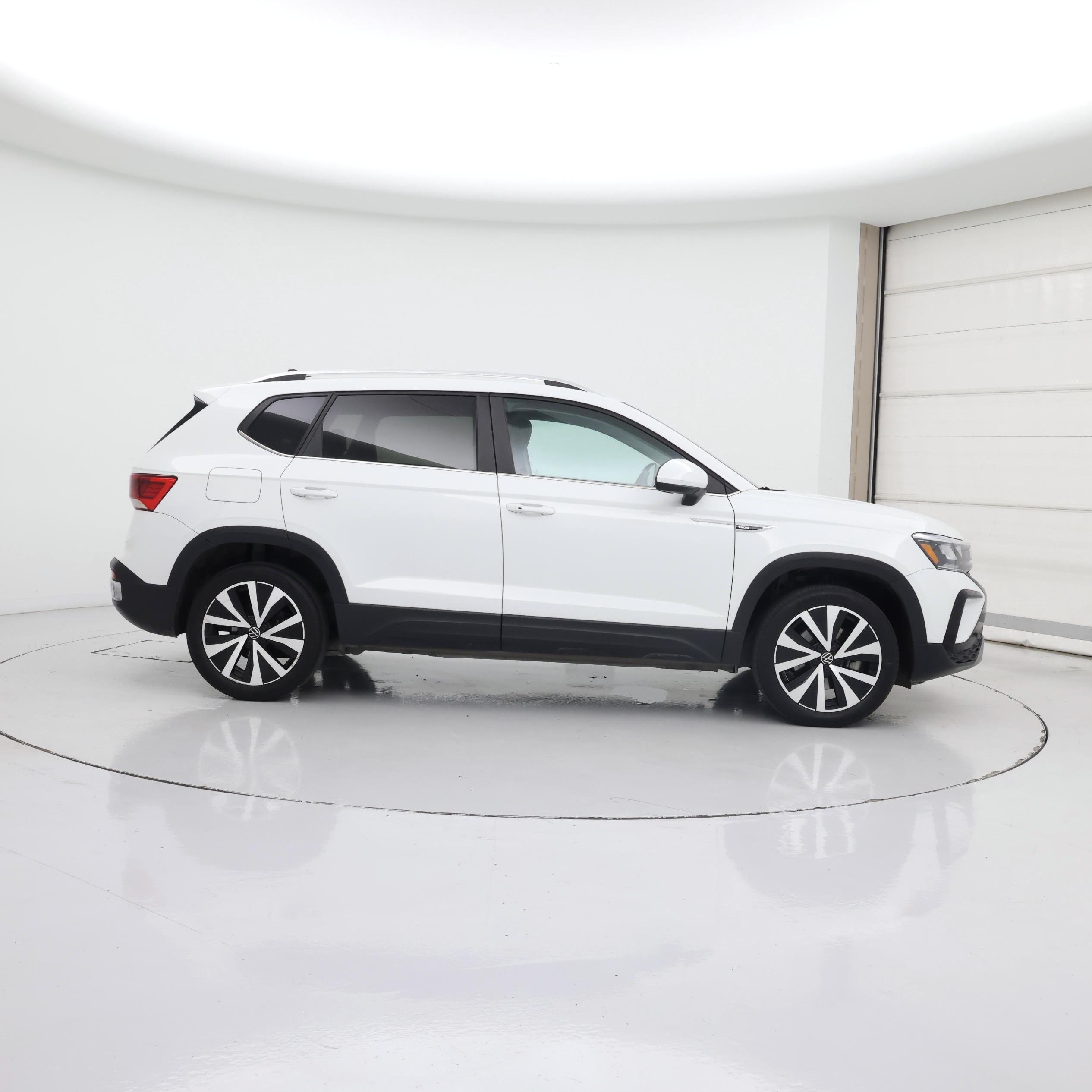 Thumbnail: 2022 Volkswagen Taos - 7