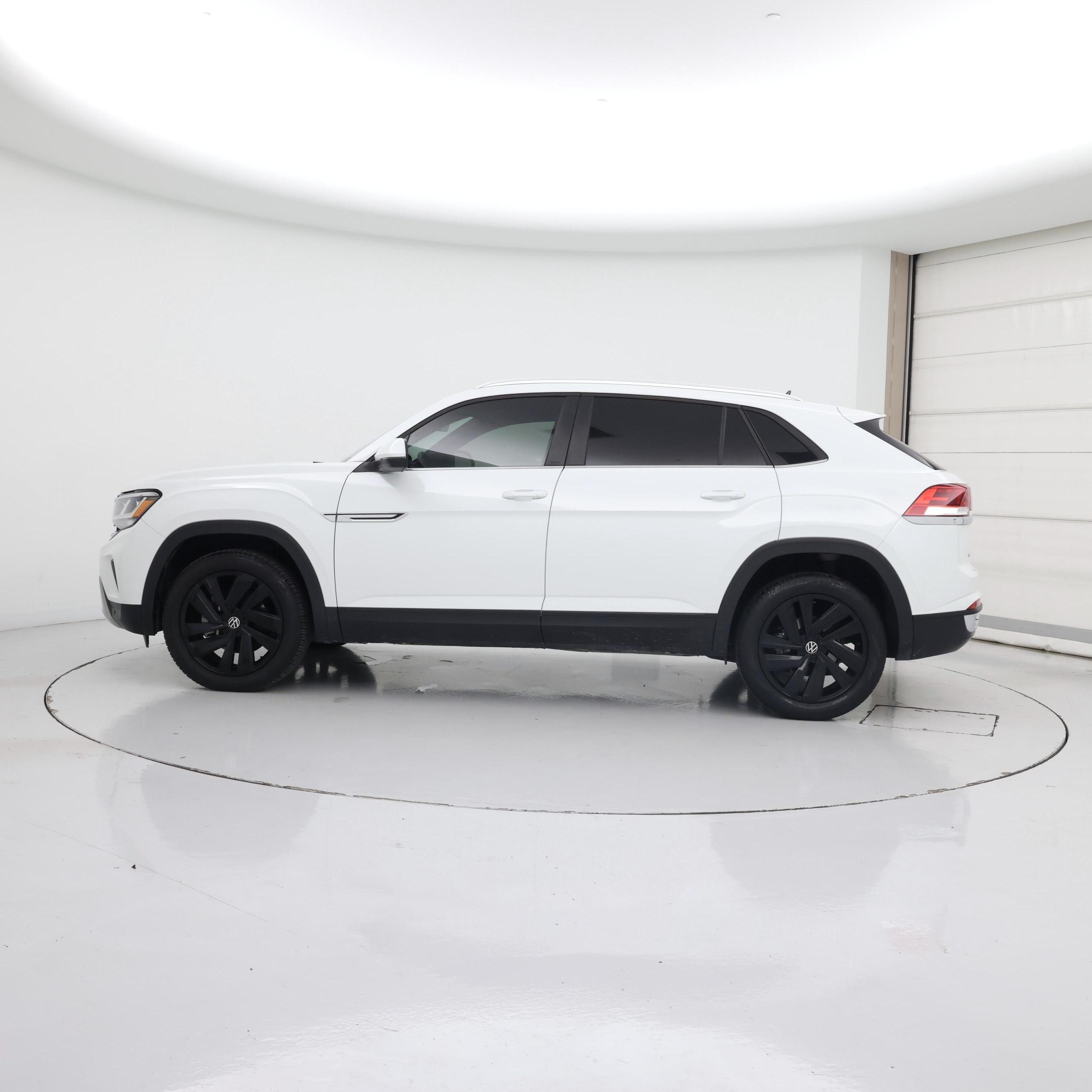 Thumbnail: 2023 Volkswagen Atlas - 3