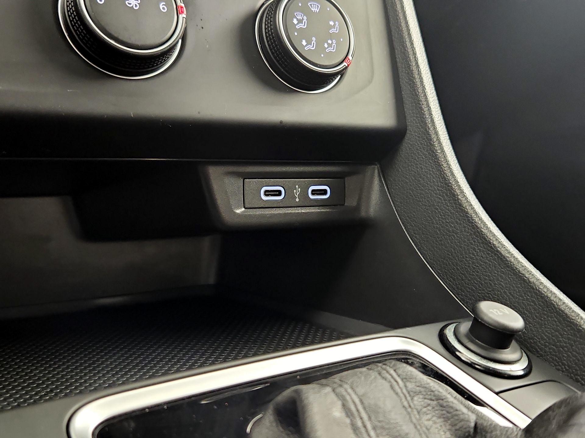 Thumbnail: 2020 Volkswagen Jetta - 18