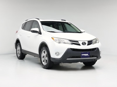 White 2015 Toyota RAV4 XLE