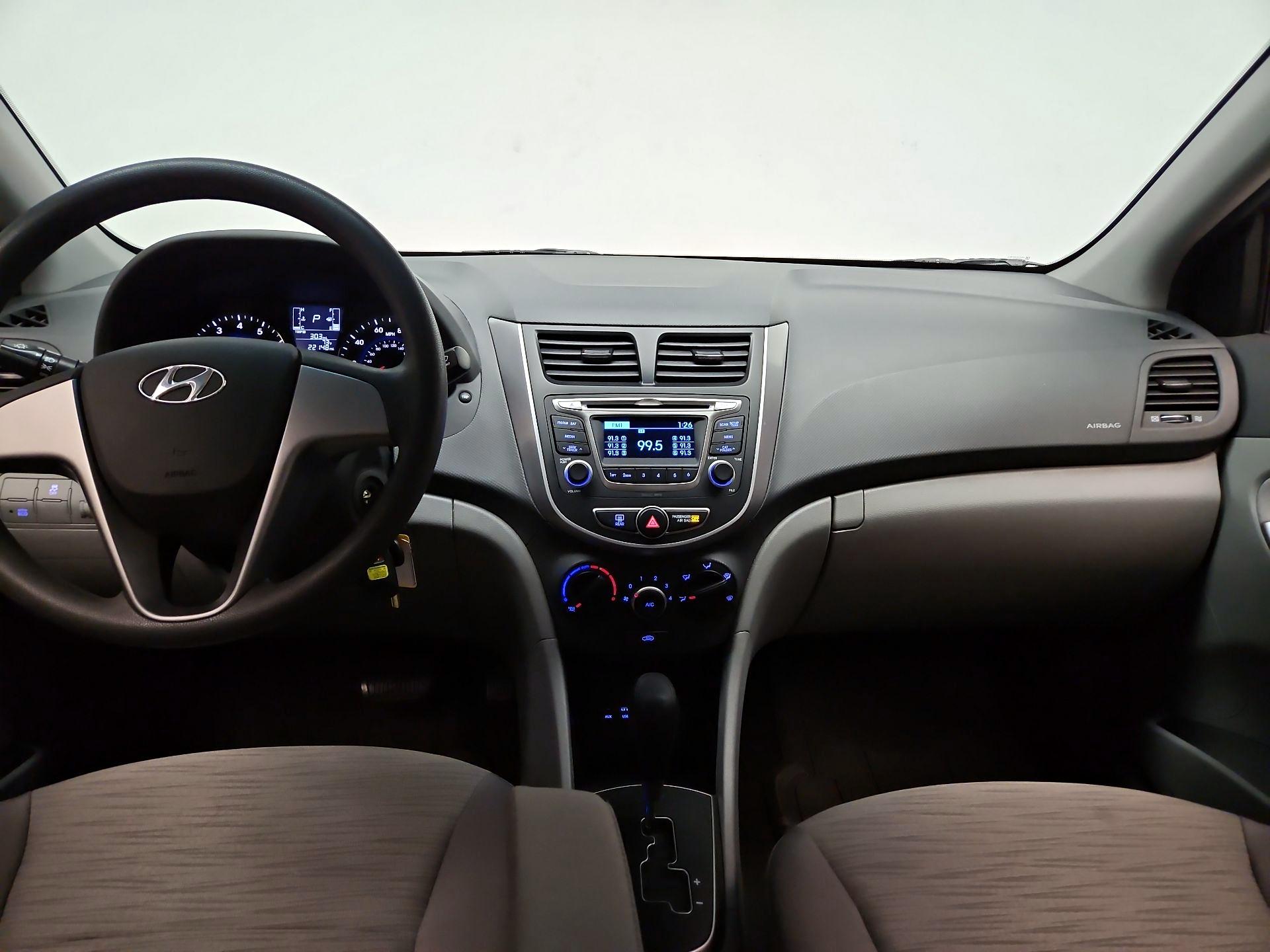 Thumbnail: 2016 Hyundai Accent - 9