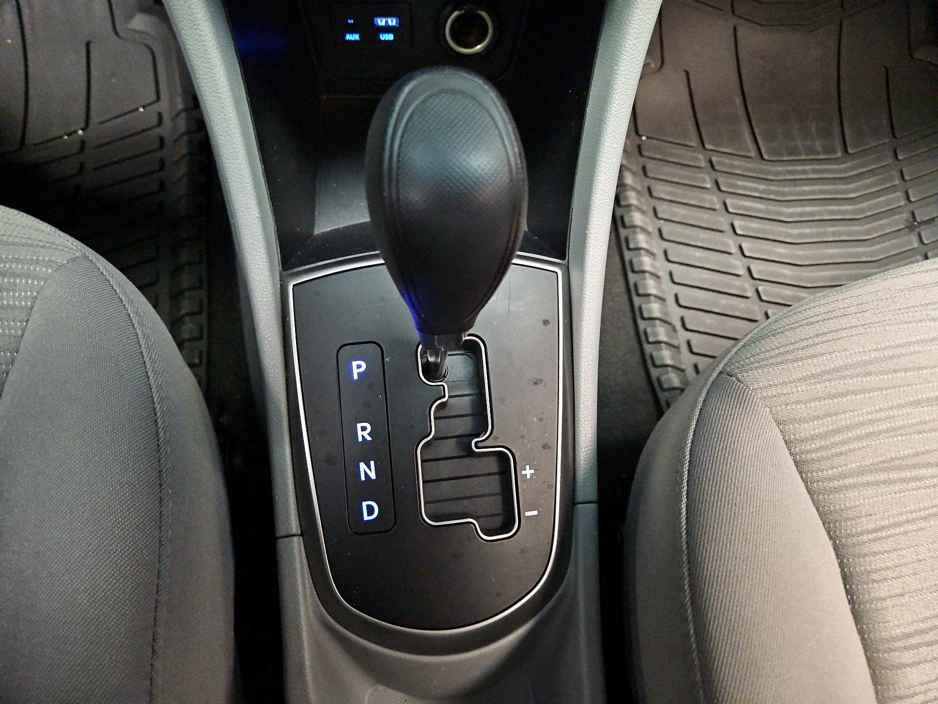 Thumbnail: 2016 Hyundai Accent - 16