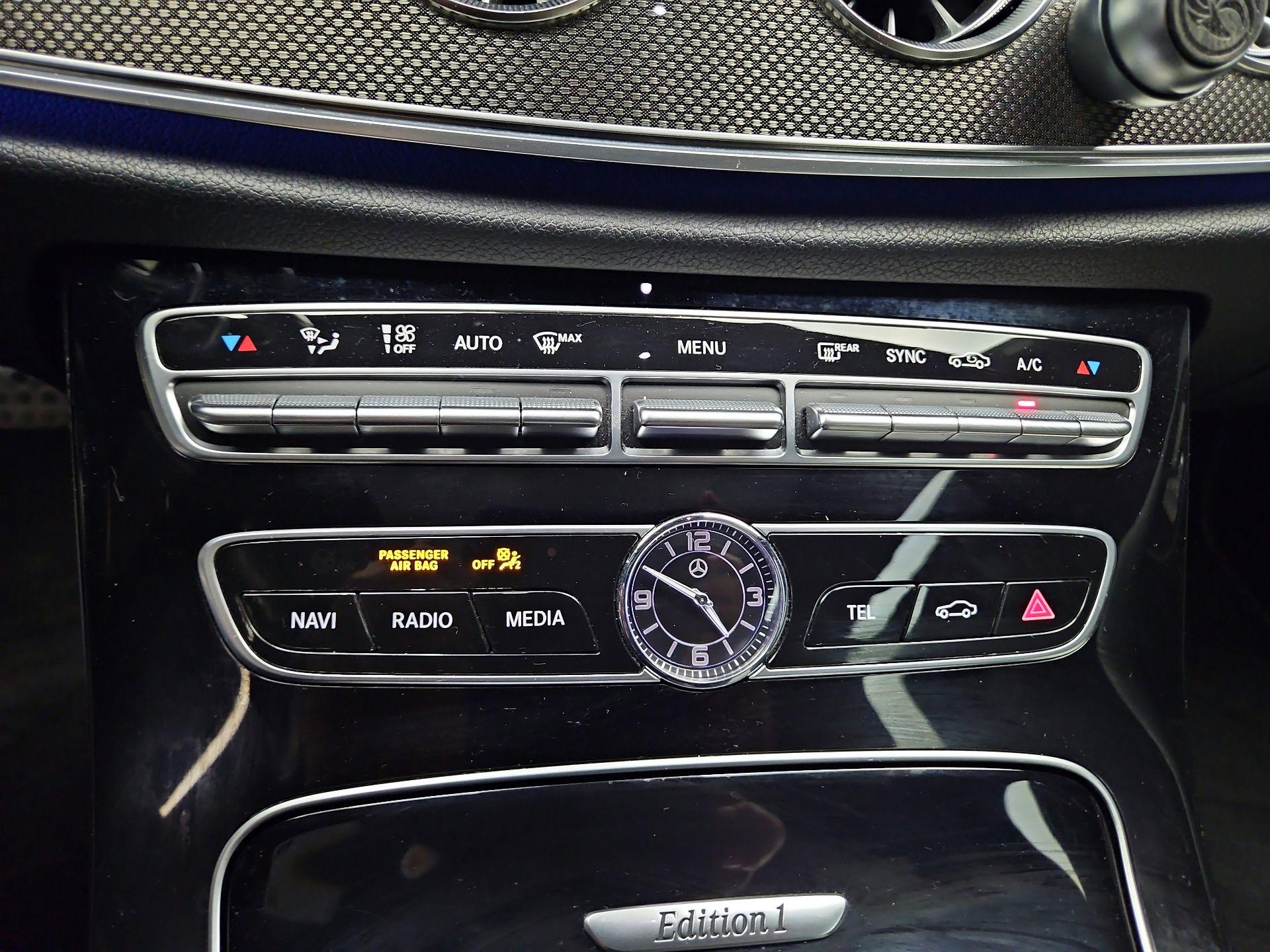 Thumbnail: 2018 Mercedes-Benz E-Class - 17