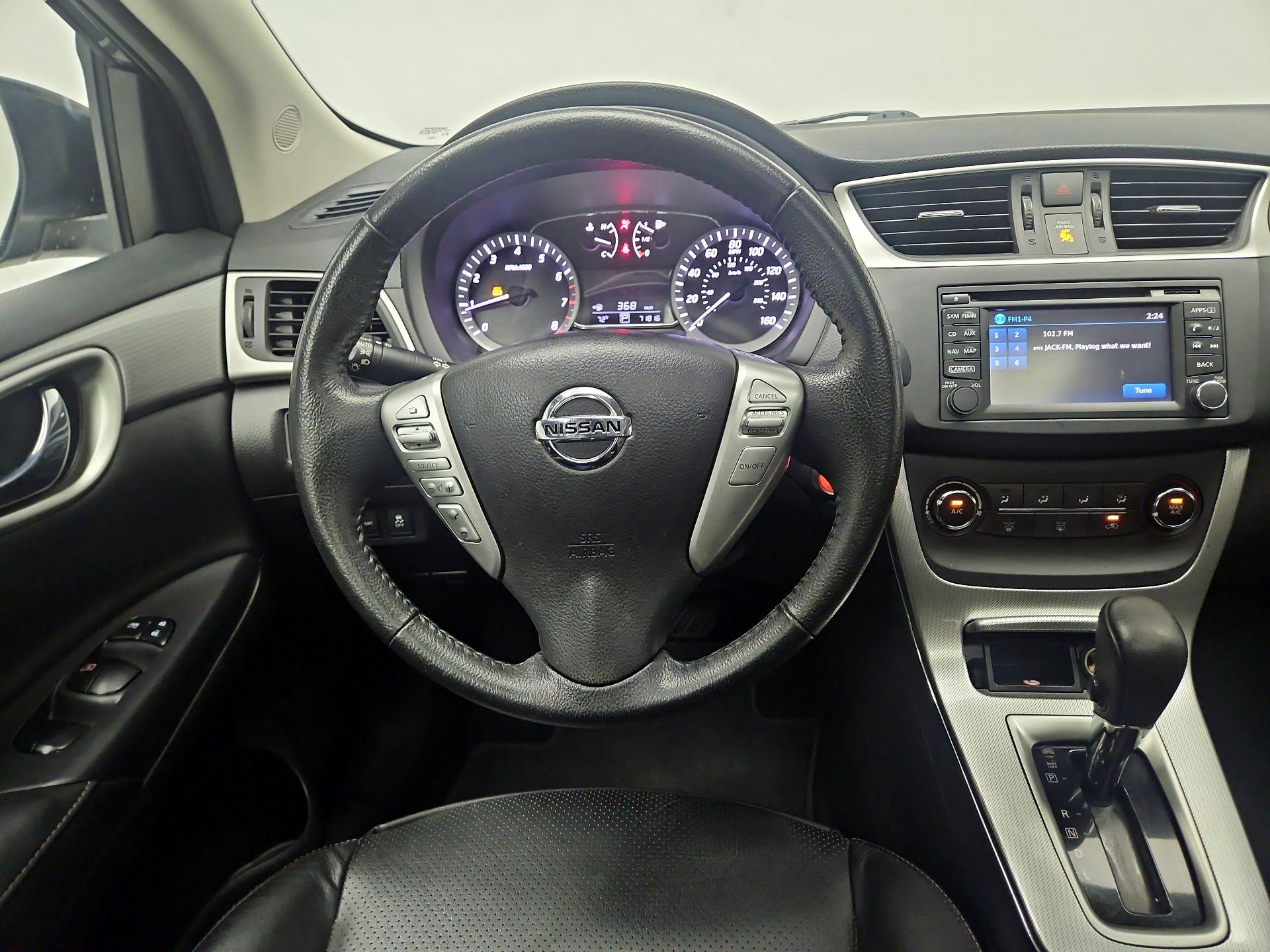 Thumbnail: 2015 Nissan Sentra - 10