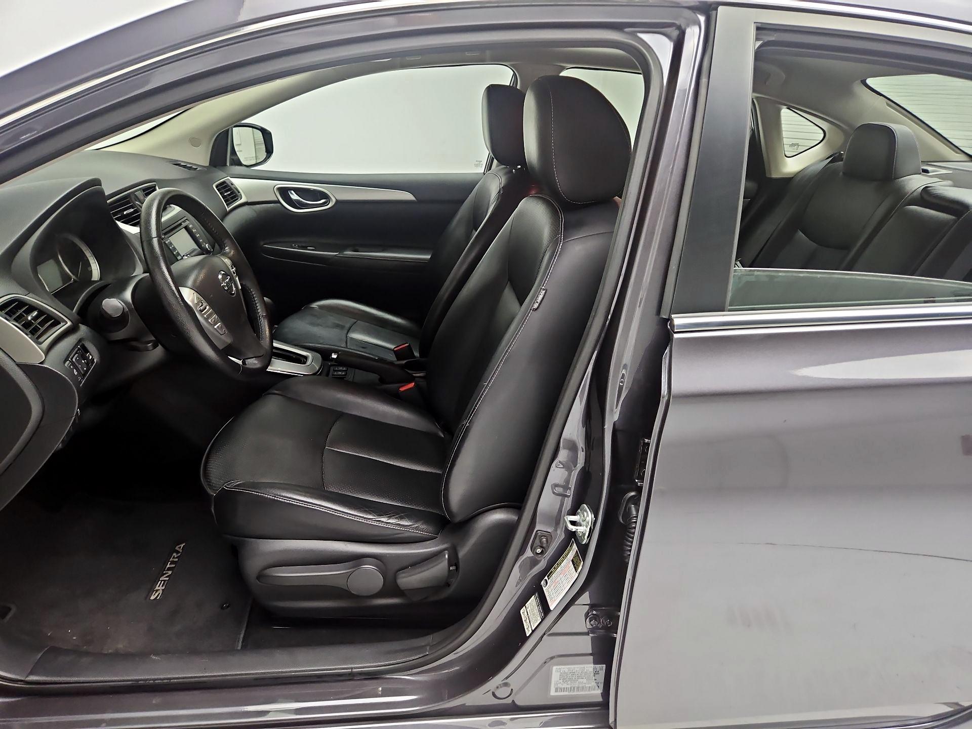 Thumbnail: 2015 Nissan Sentra - 11
