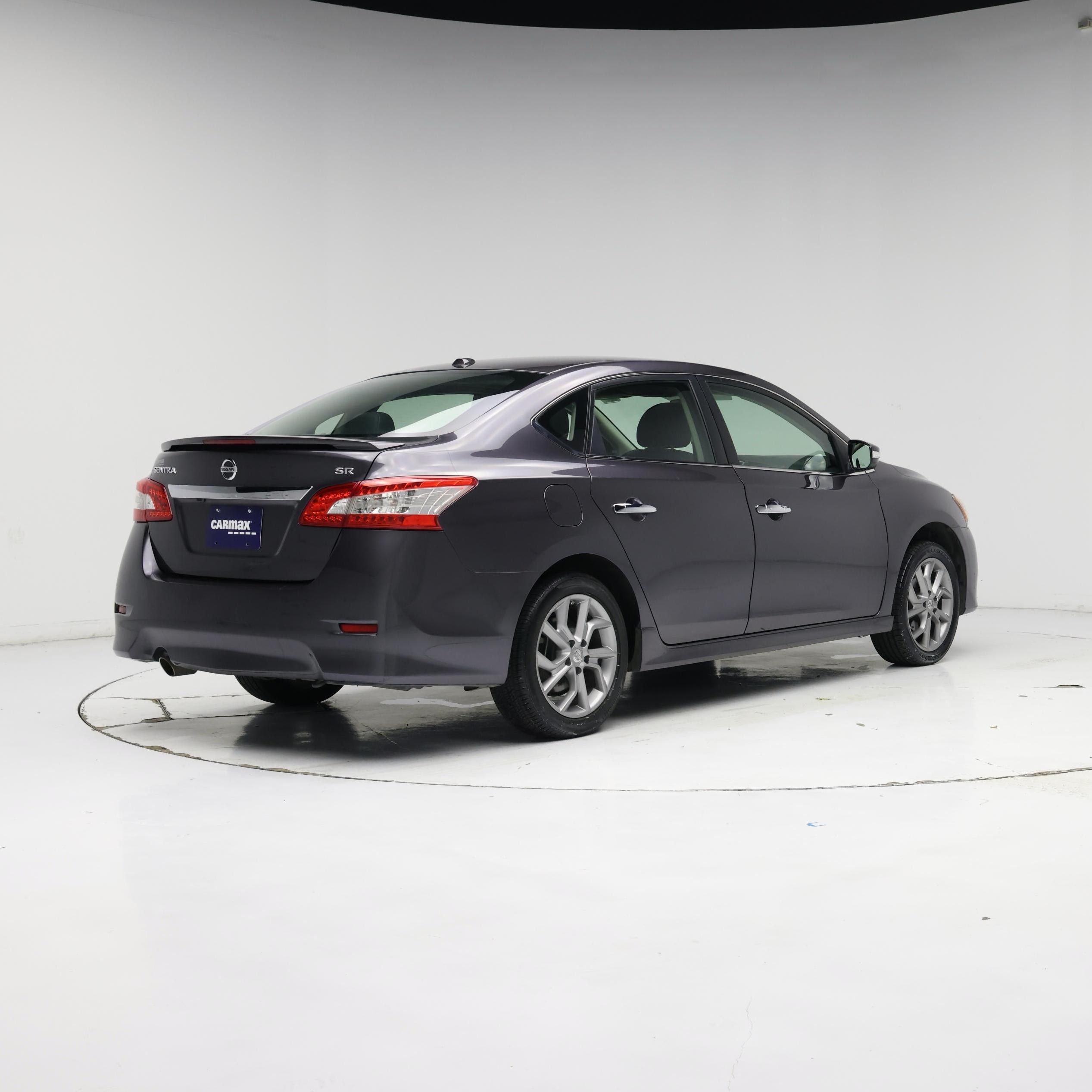 Thumbnail: 2015 Nissan Sentra - 8