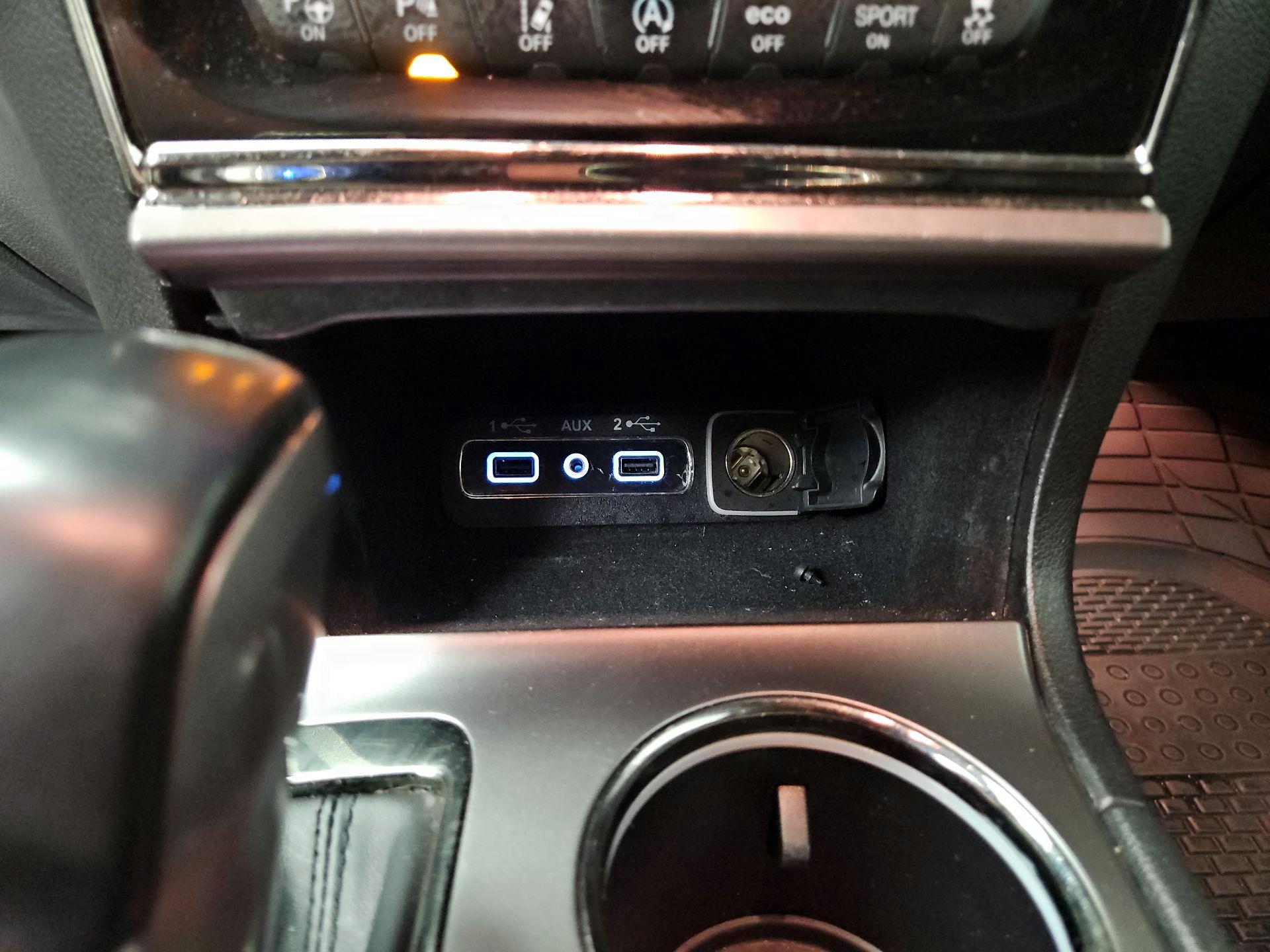 Thumbnail: 2020 Jeep Grand Cherokee - 19