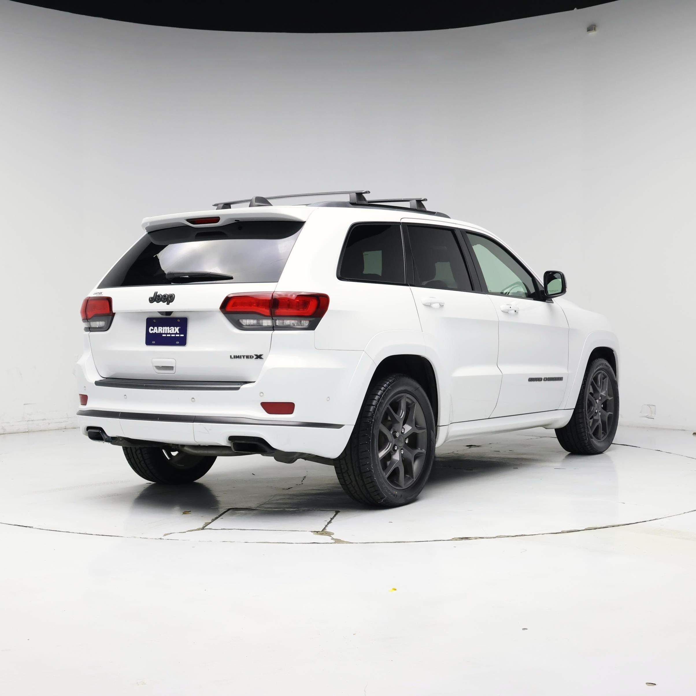 Thumbnail: 2020 Jeep Grand Cherokee - 8
