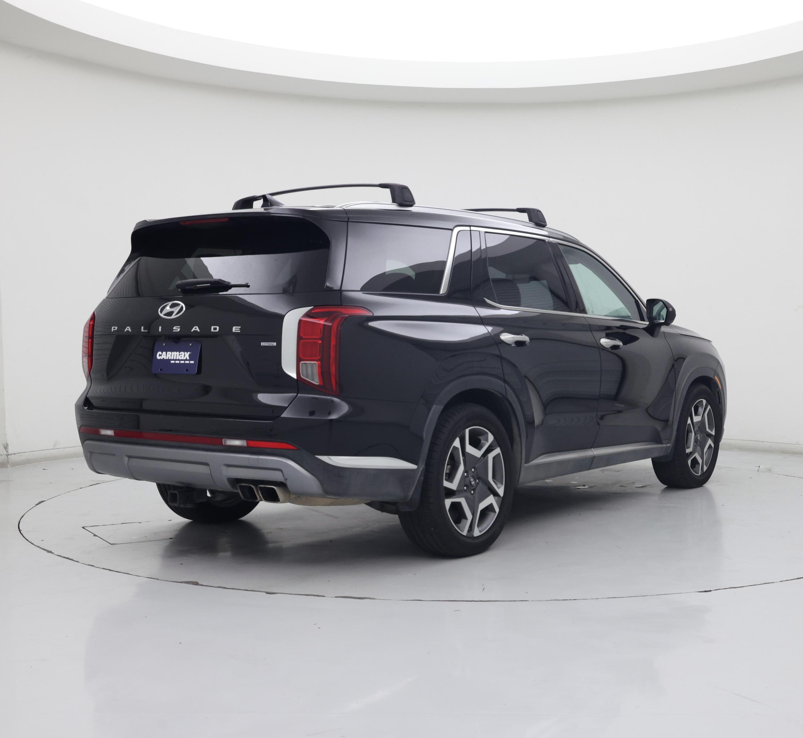 Thumbnail: 2023 Hyundai Palisade - 8