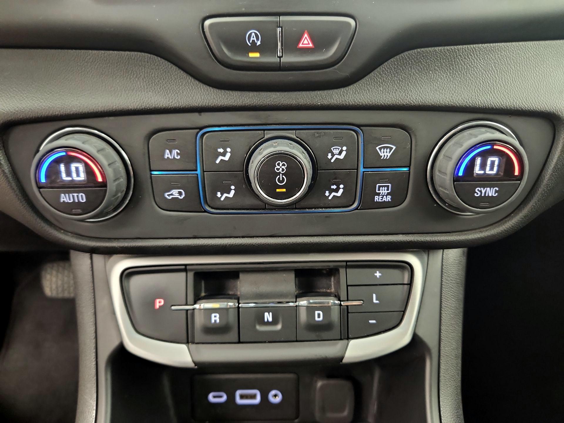 Thumbnail: 2023 GMC Terrain - 16