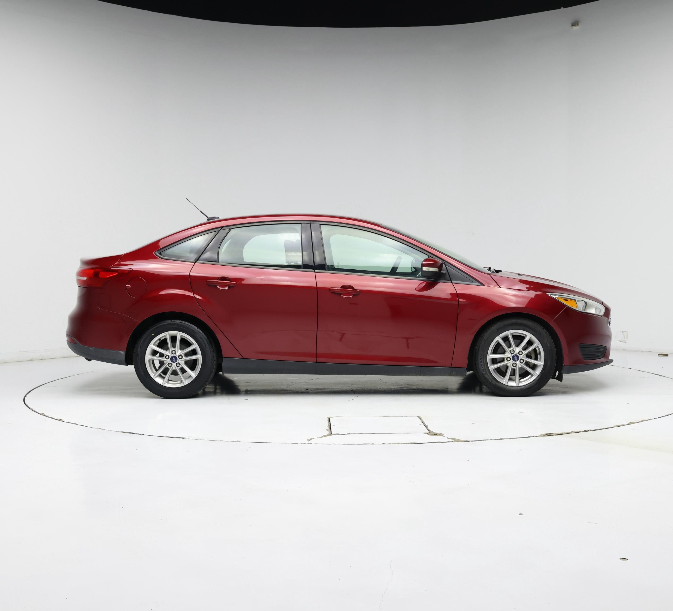 Thumbnail: 2015 Ford Focus - 7