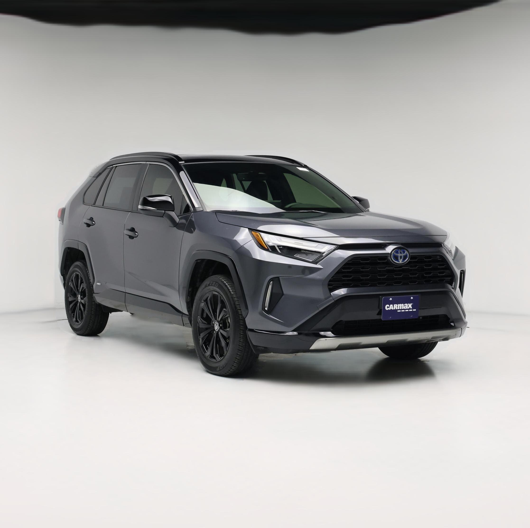 Thumbnail: 2022 Toyota RAV4 - 1