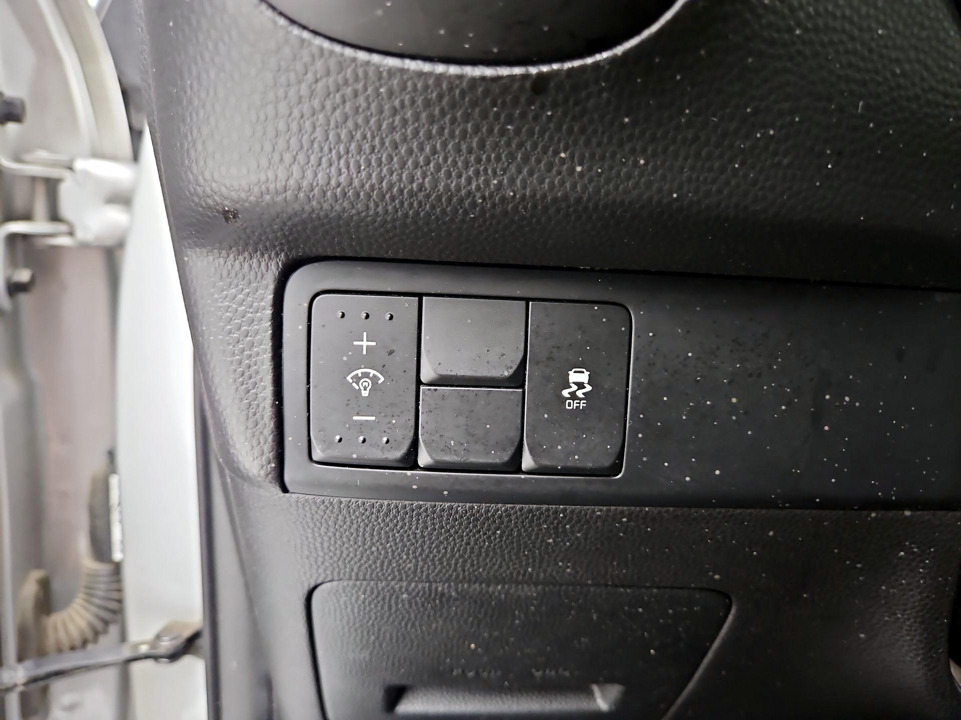 Thumbnail: 2019 Kia Soul - 13