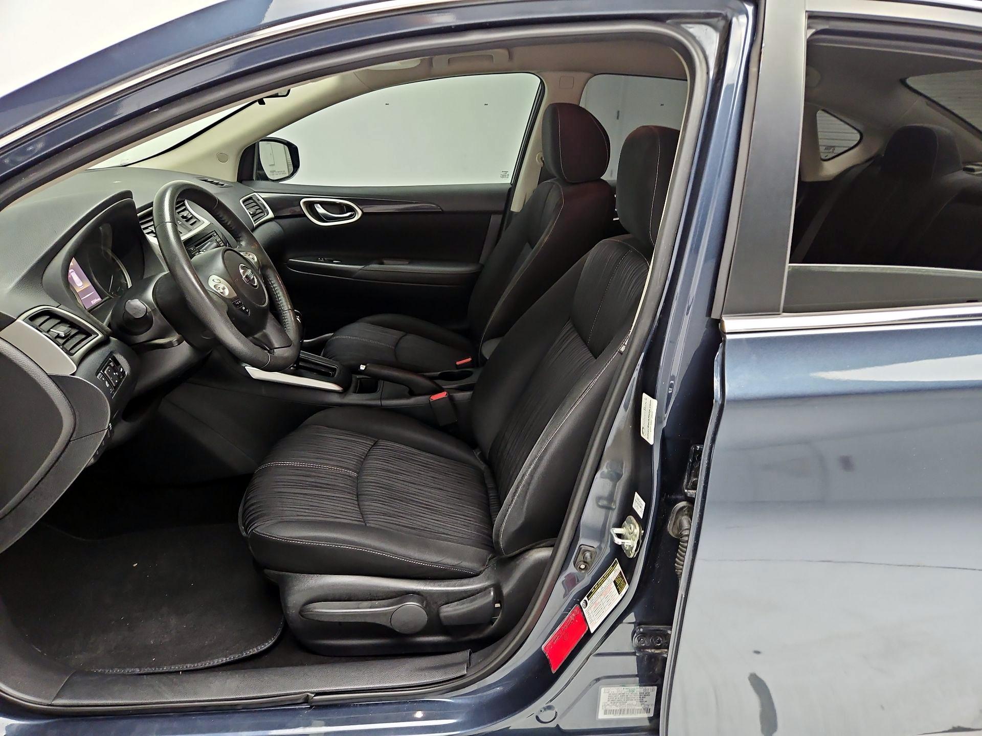 Thumbnail: 2017 Nissan Sentra - 11