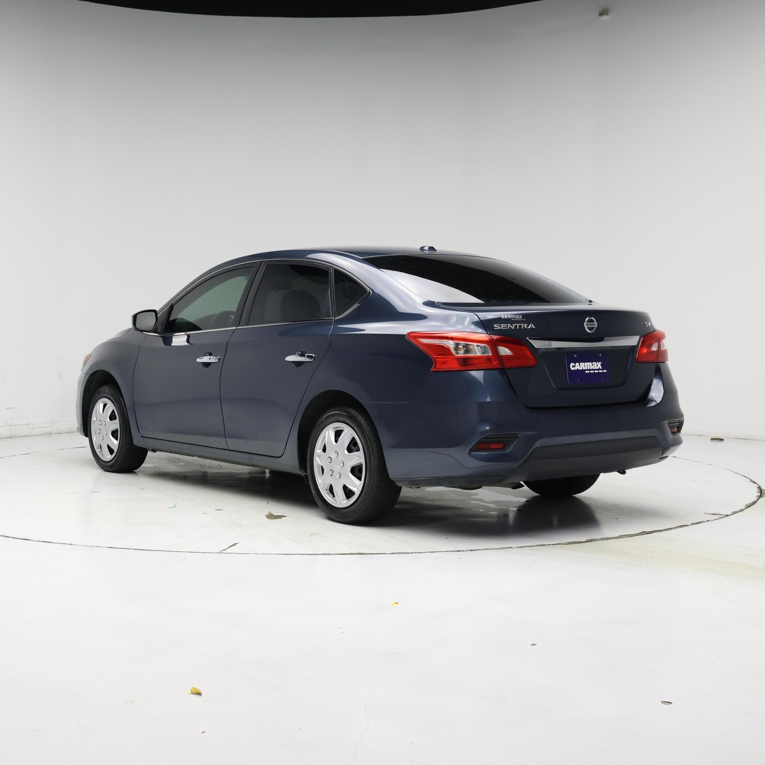 Thumbnail: 2017 Nissan Sentra - 2
