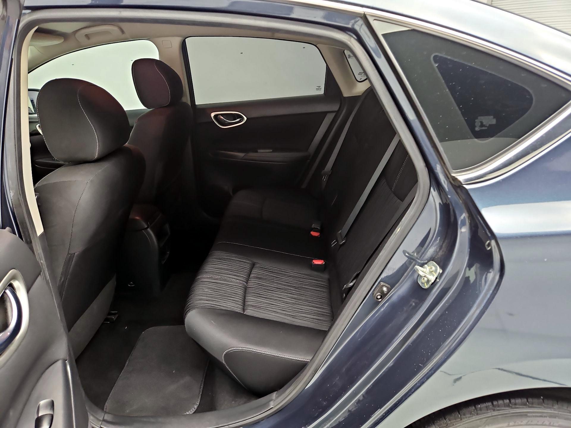 Thumbnail: 2017 Nissan Sentra - 19