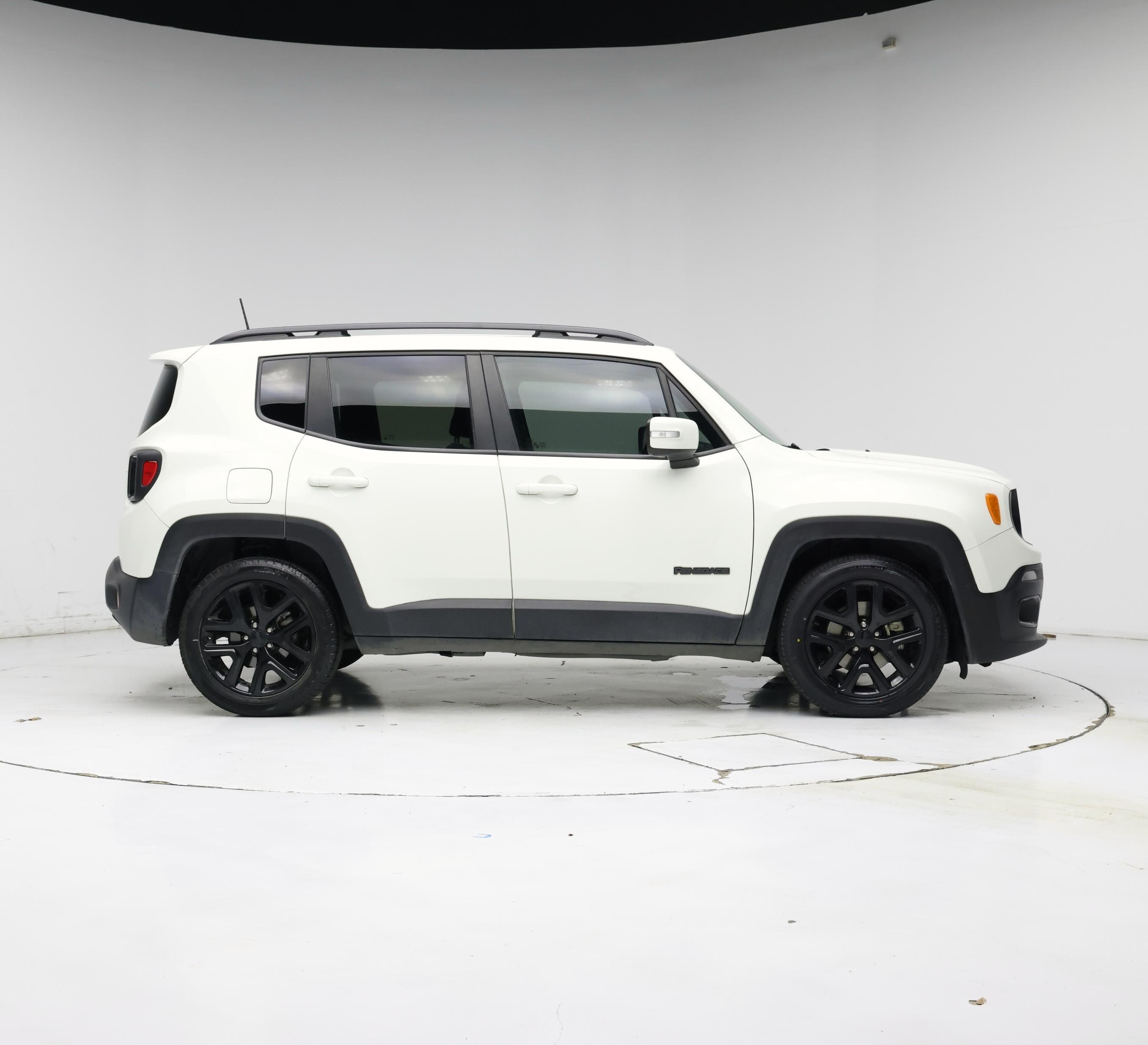 Thumbnail: 2018 Jeep Renegade - 7