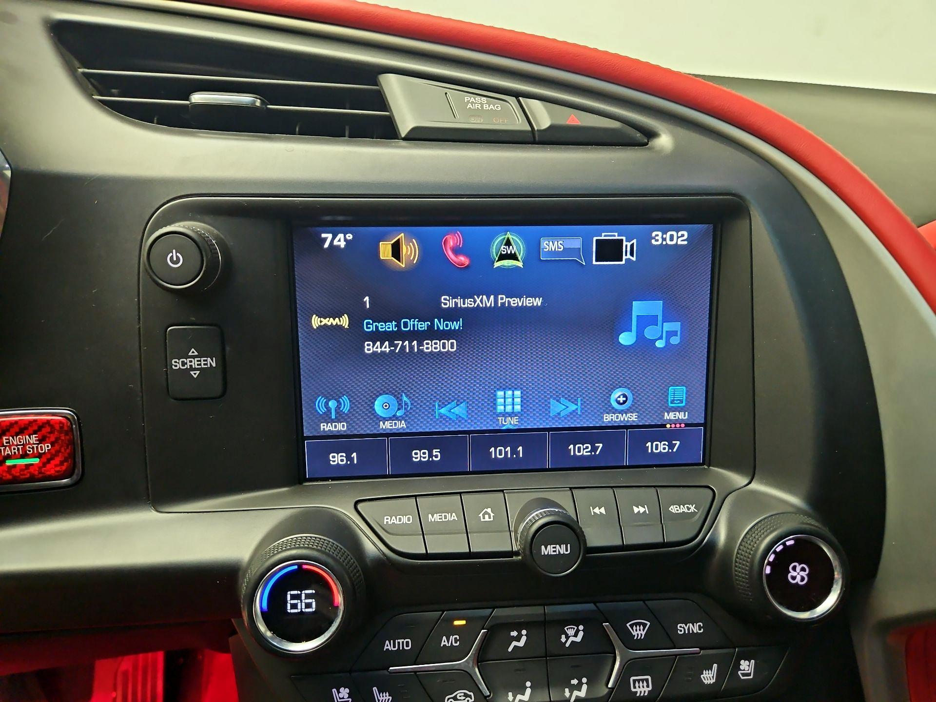 Thumbnail: 2015 Chevrolet Corvette - 16